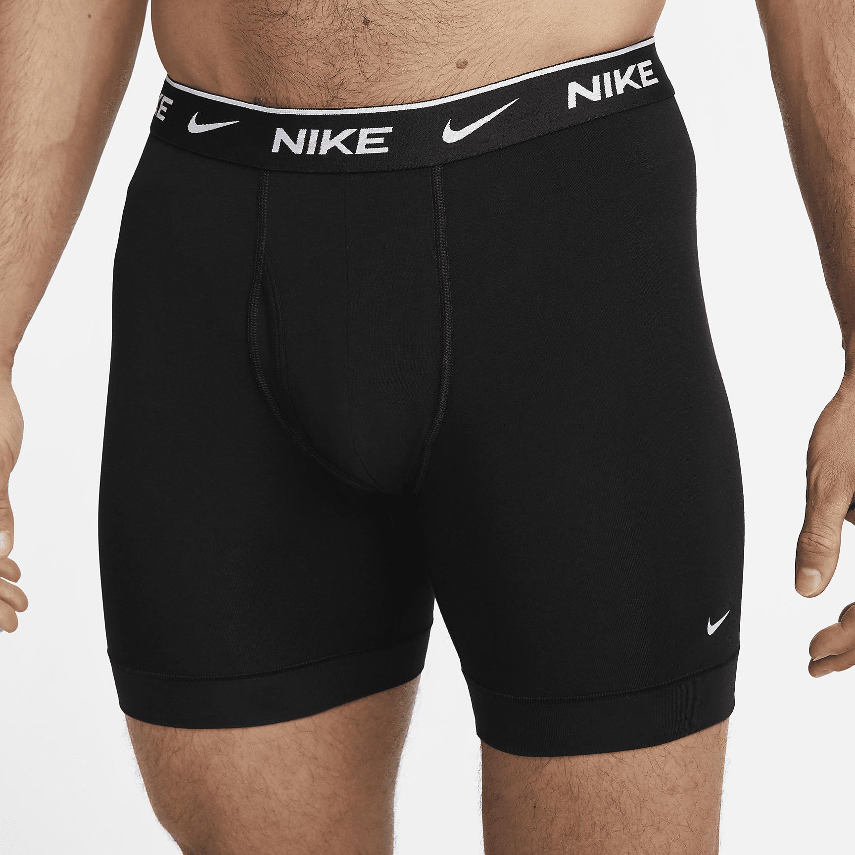 Nike Dri-FIT Essential Cotton Stretch Men's Boxer Briefs (3-Pack) Product Image