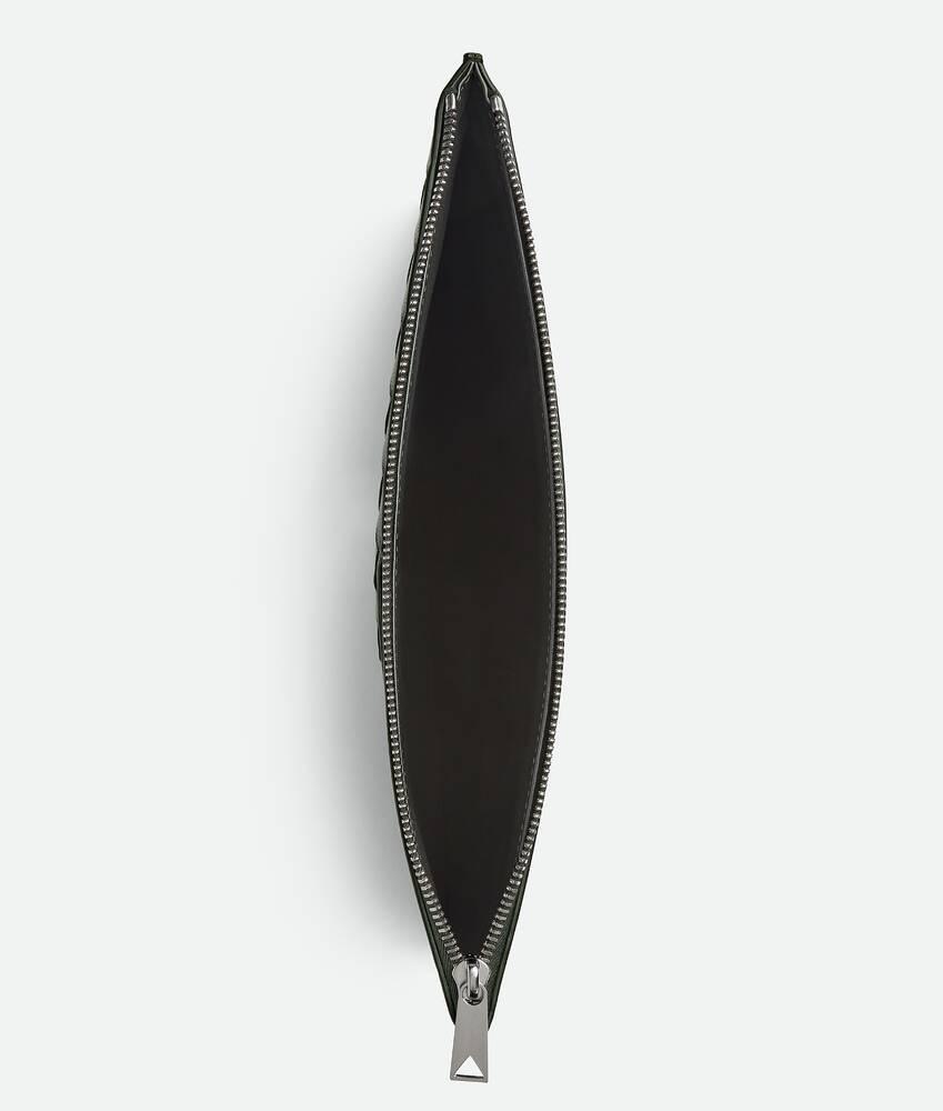 Men's Intrecciato Diagonal Flat Pouch in Dark green Product Image