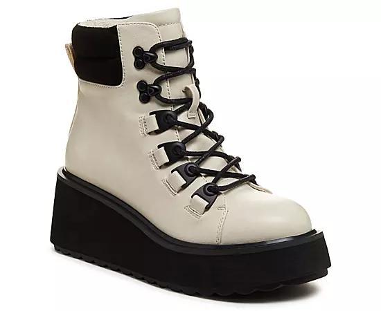 Rocket Dog Handle Womens Boots Product Image