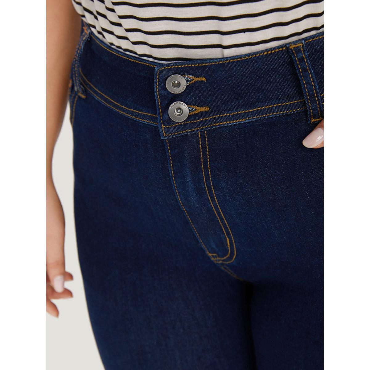 Plus Size Plain Stitch Patched Pocket Jeans Women DarkBlue Casual Plain Plain High stretch Pocket Jeans BloomChic 12/L Product Image