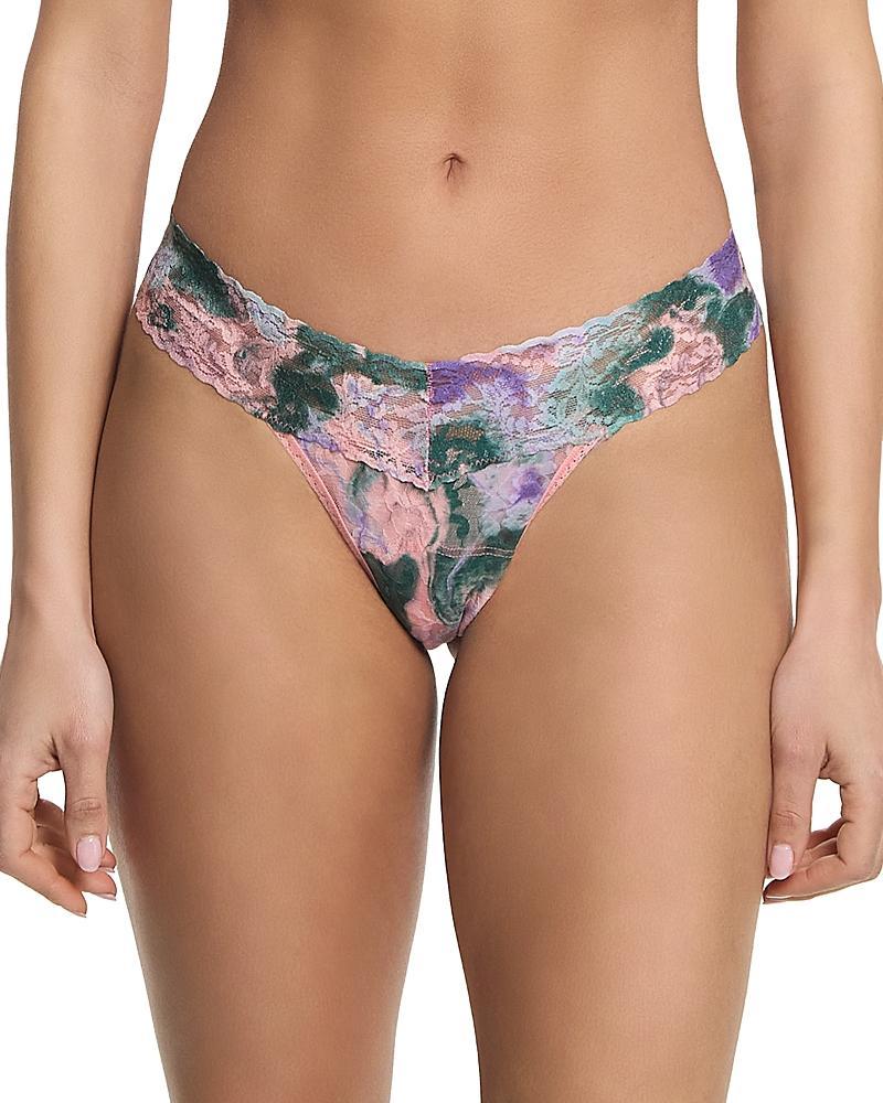 Printed Low-Rise Signature Lace Thong Product Image