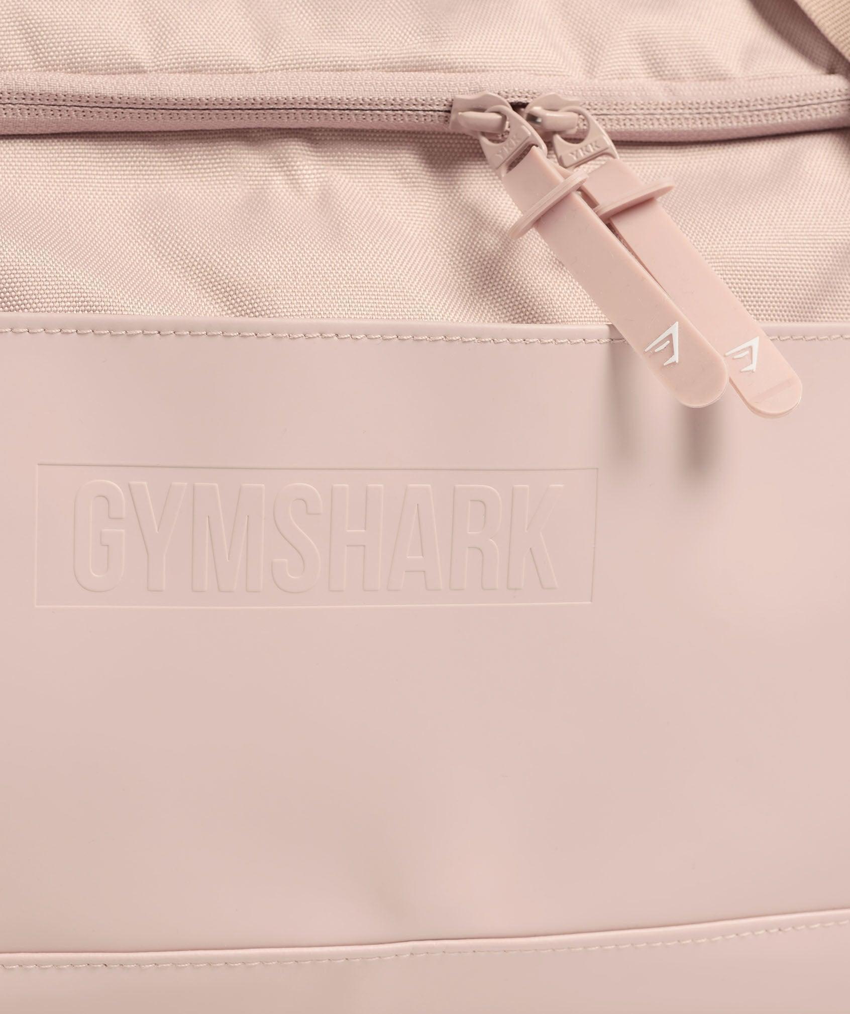 Gymshark Everyday Gym Bag Small - Muted Pink Unisex Product Image