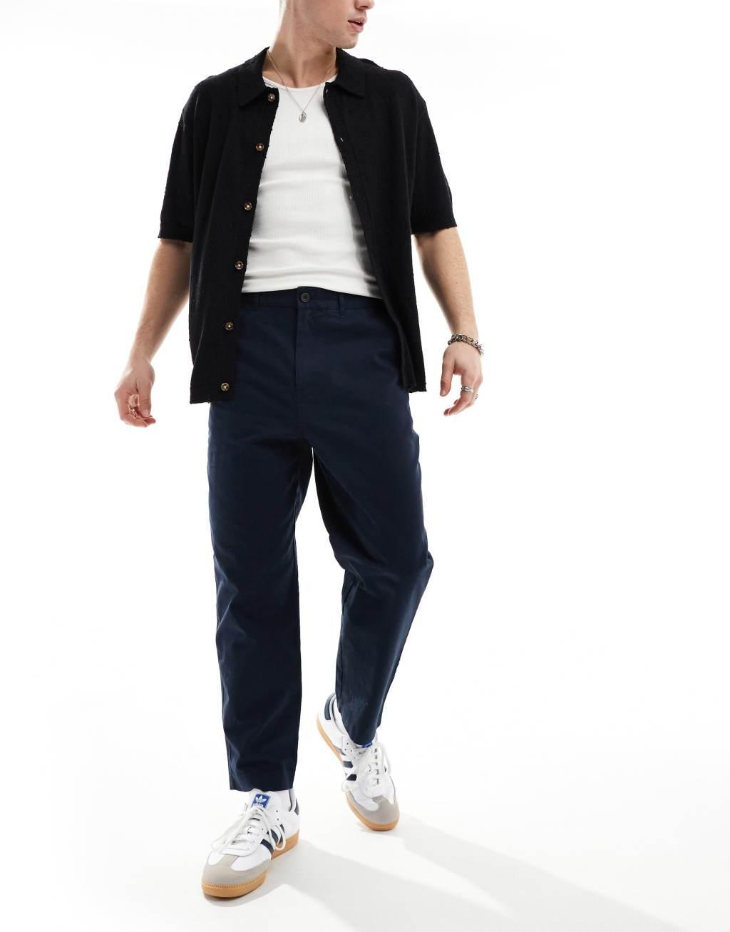 Farah hawtin twill relaxed tapered pants in navy  Product Image