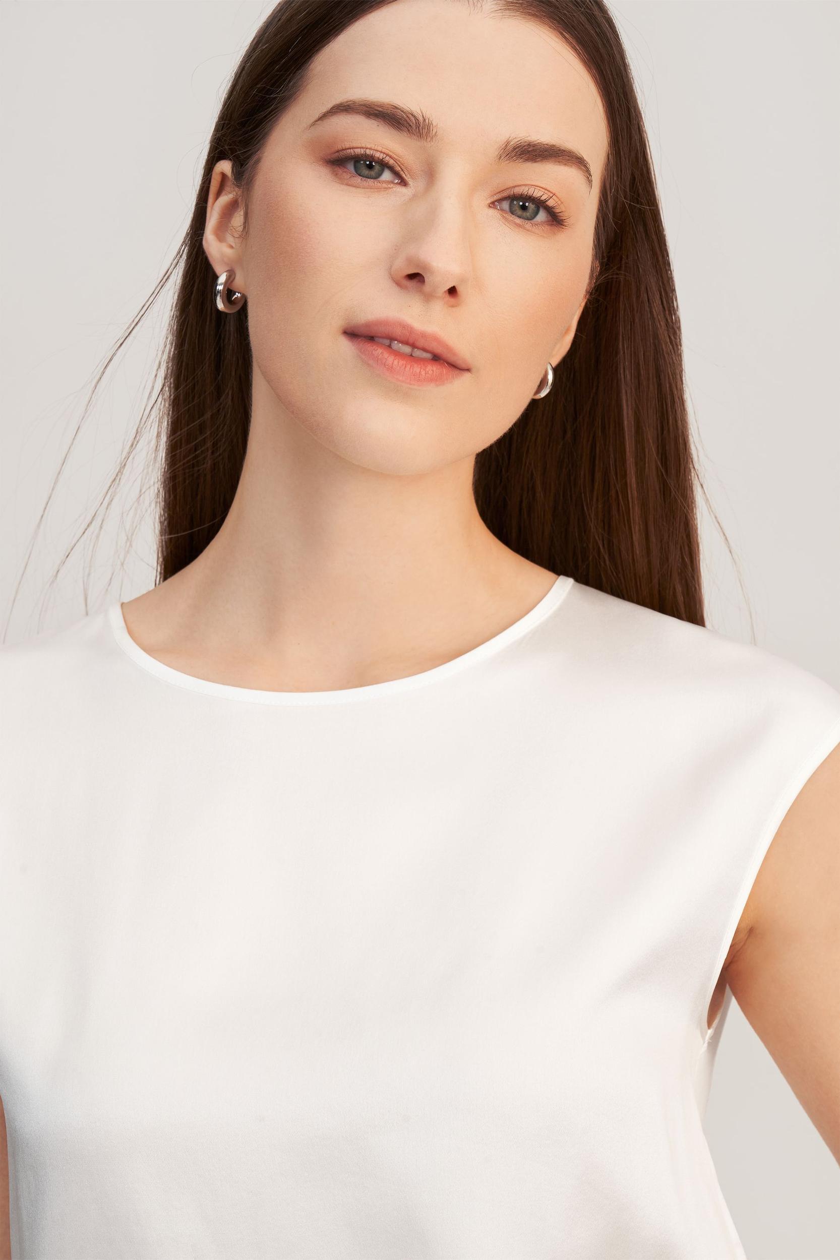 Basic Cap Sleeves Silk Tee Product Image