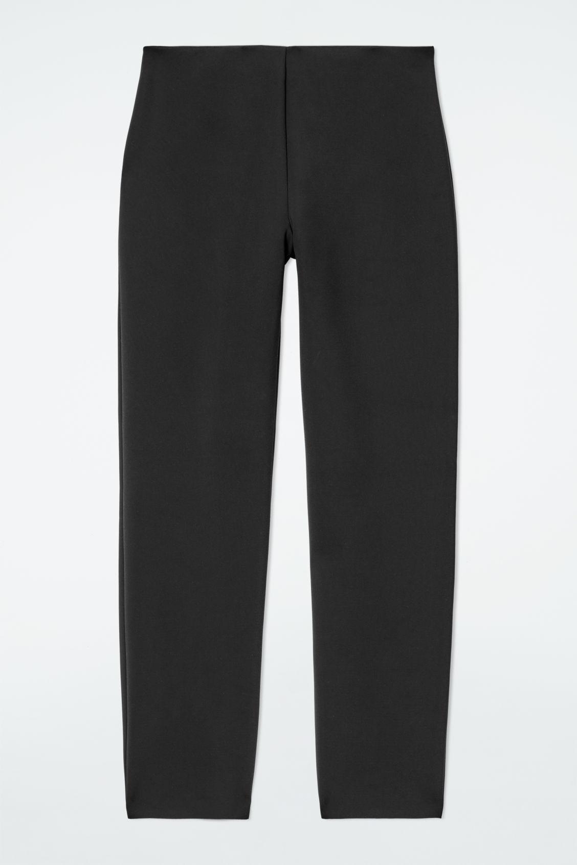 SCUBA CAPRI PANTS Product Image