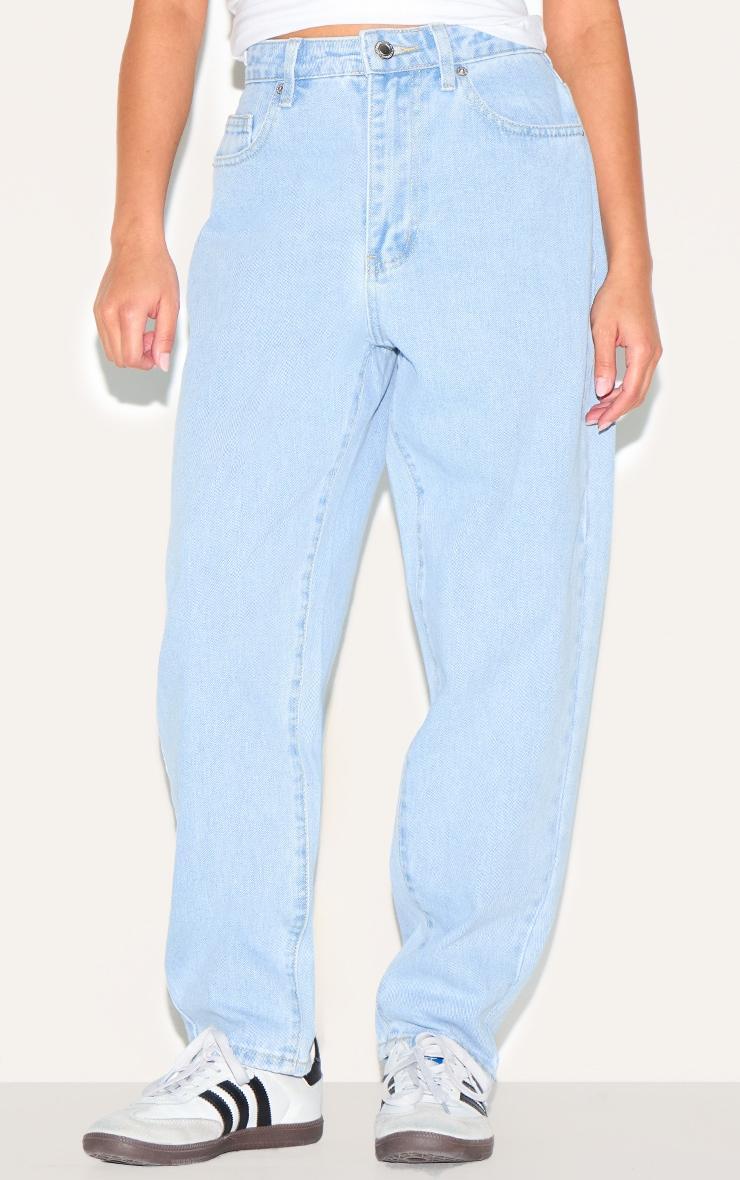 PRETTYLITTLETHING Petite Light Blue High Waist Mom Jeans Product Image