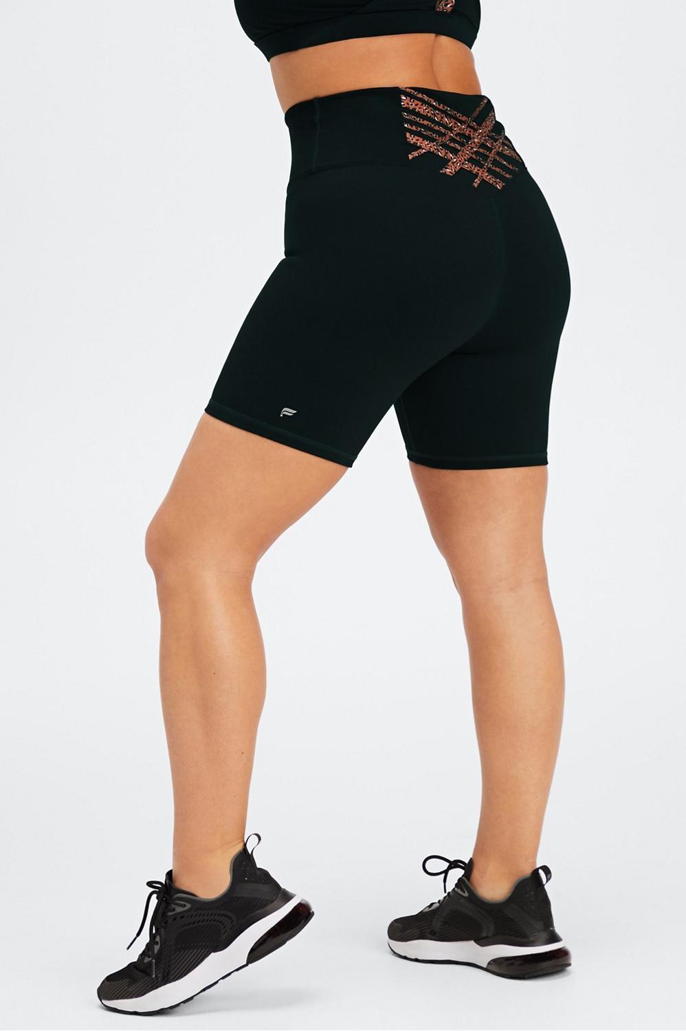 Fabletics Boost 6 Short Womens Black/Burnt Ochre Wavy Leo plus Size 4X Product Image