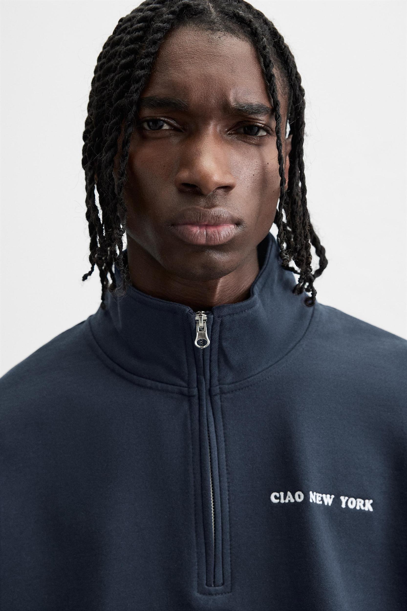 EMBROIDERED SWEATSHIRT Product Image