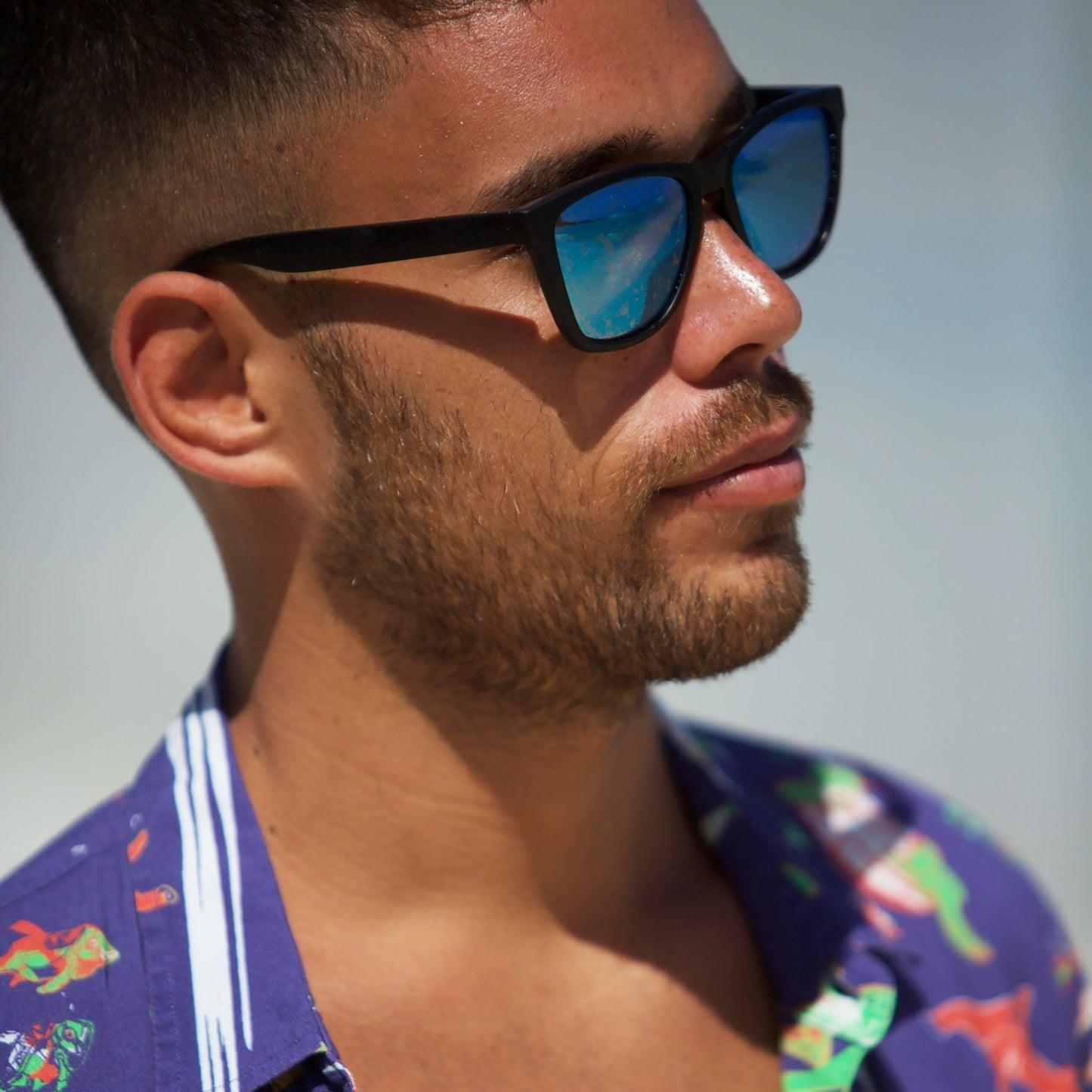 Biscayners Unbreakable Black-Blue Men's Sunglasses Product Image