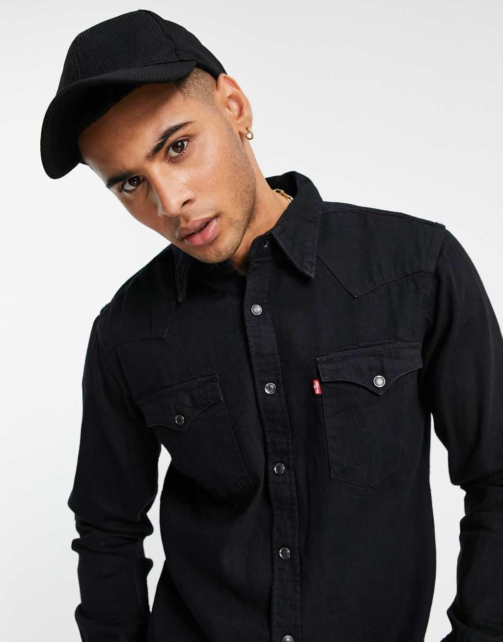 Levi's barstow denim shirt in black with pockets Product Image