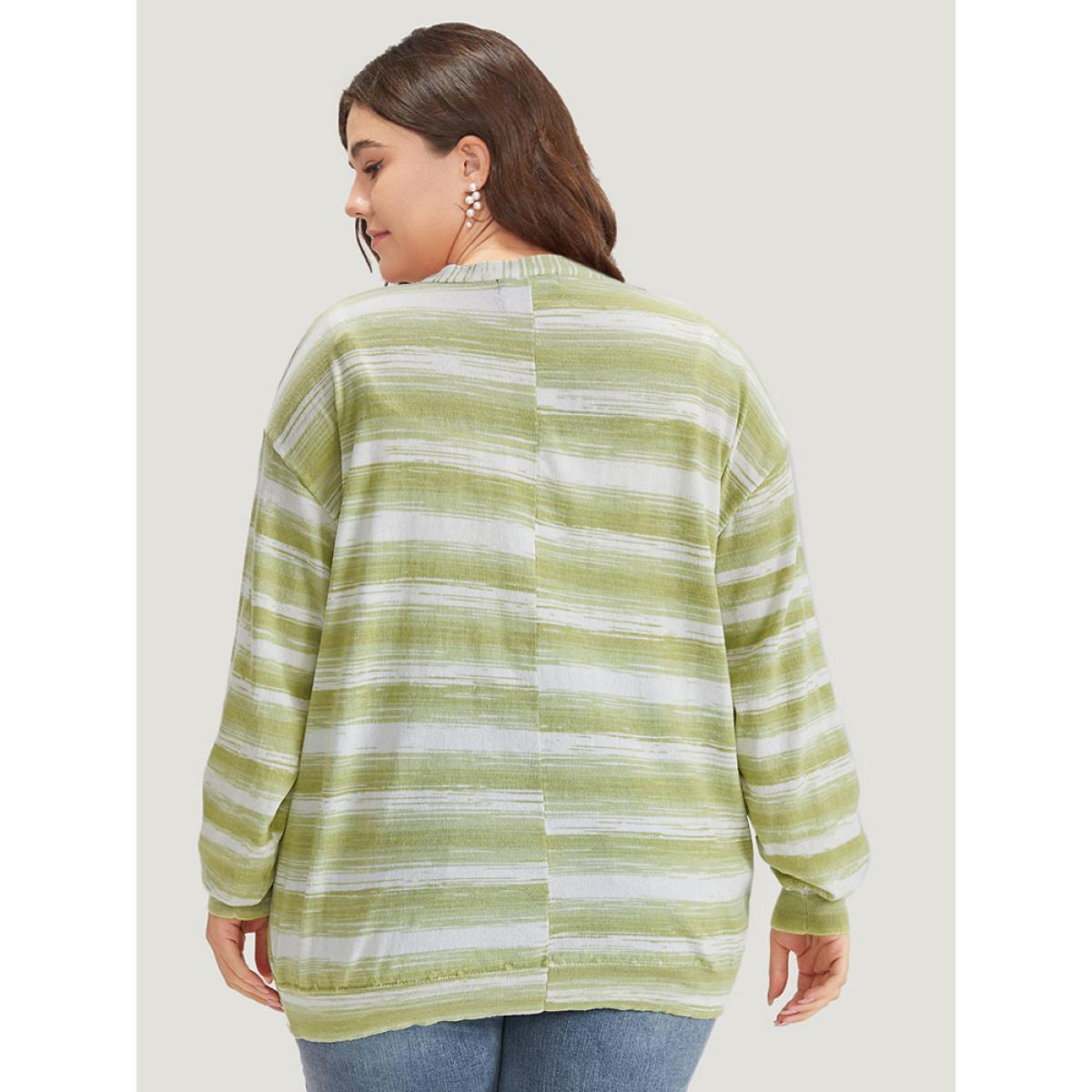 Plus Size Ombre Button Up Patched Pocket Cardigan LightGreen Women Casual Loose Long Sleeve Dailywear Cardigans BloomChic 22-24/3X Product Image