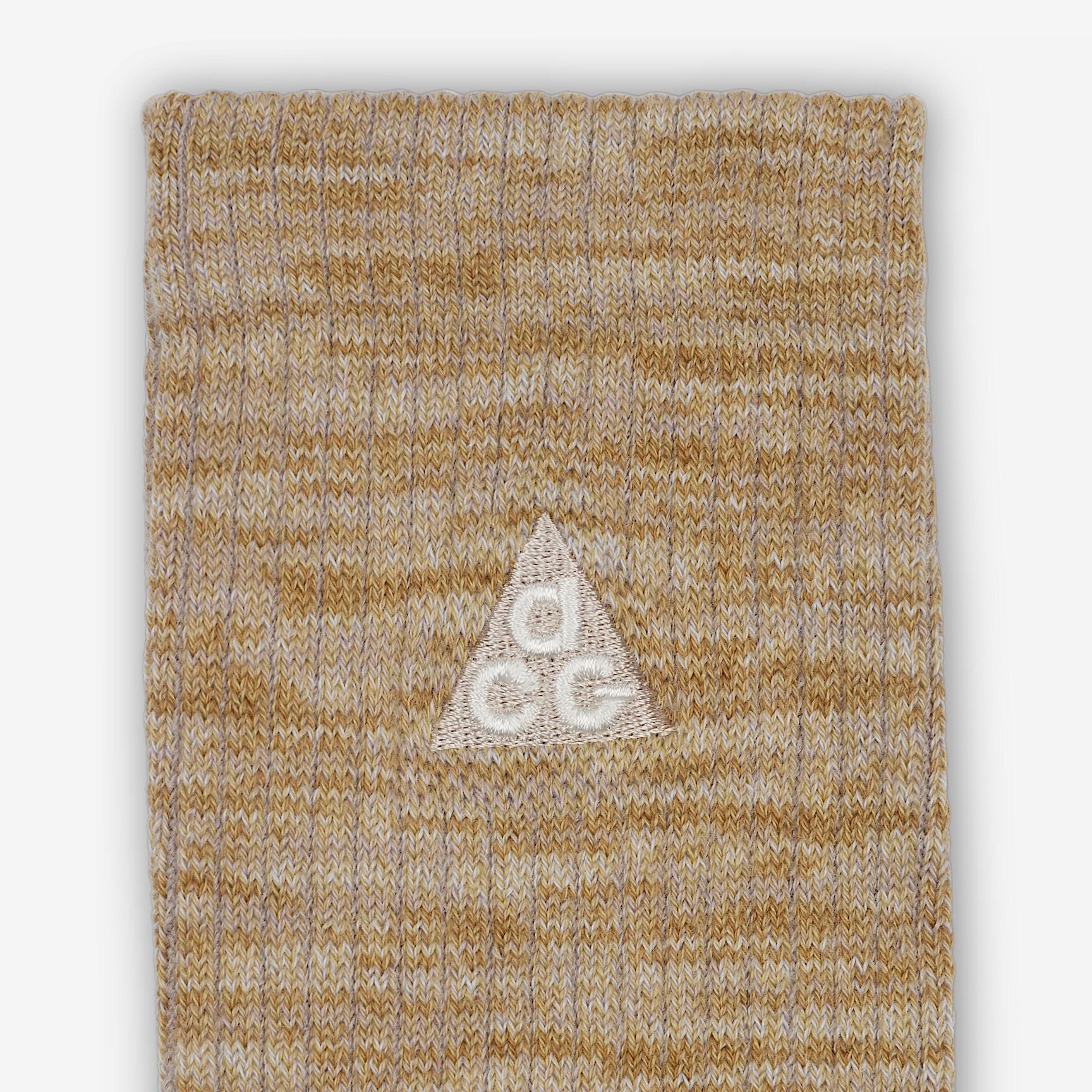 Unisex Nike ACG Everyday Cushioned Crew Socks (1 Pair) Product Image