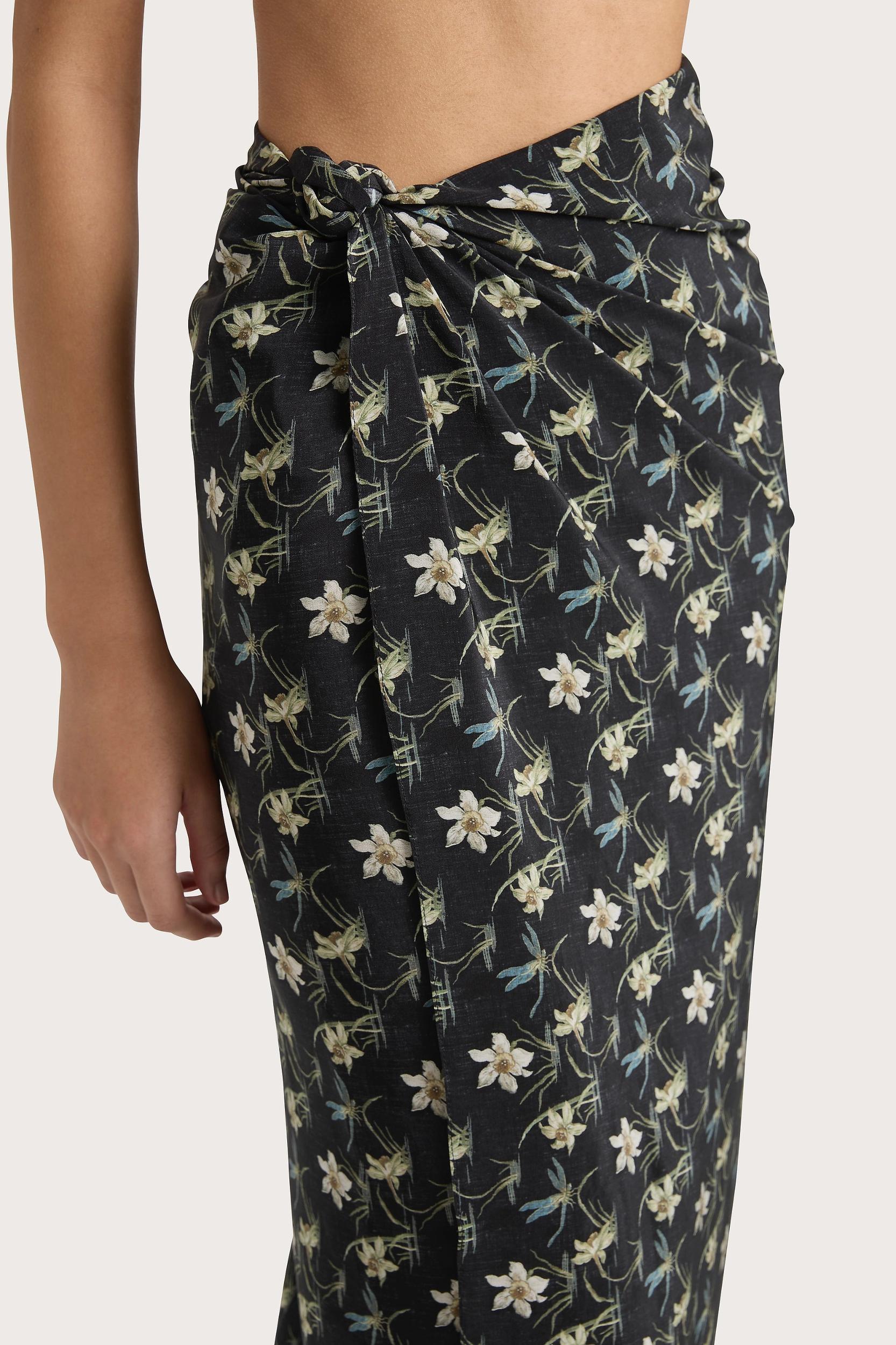 Tayga Pareo Daffodil Print Product Image