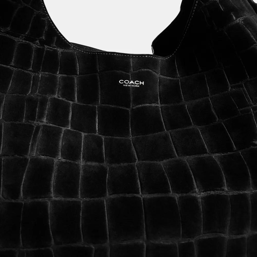 Brooklyn Shoulder Bag 39 Product Image