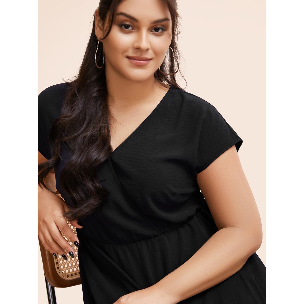Plus Size Colorblock Contrast Pocket Wrap Flutter Tiered Tank Dress Black Women Casual Wrap V-neck Cap Sleeve Curvy Midi Dress BloomChic 14-16/1X Product Image