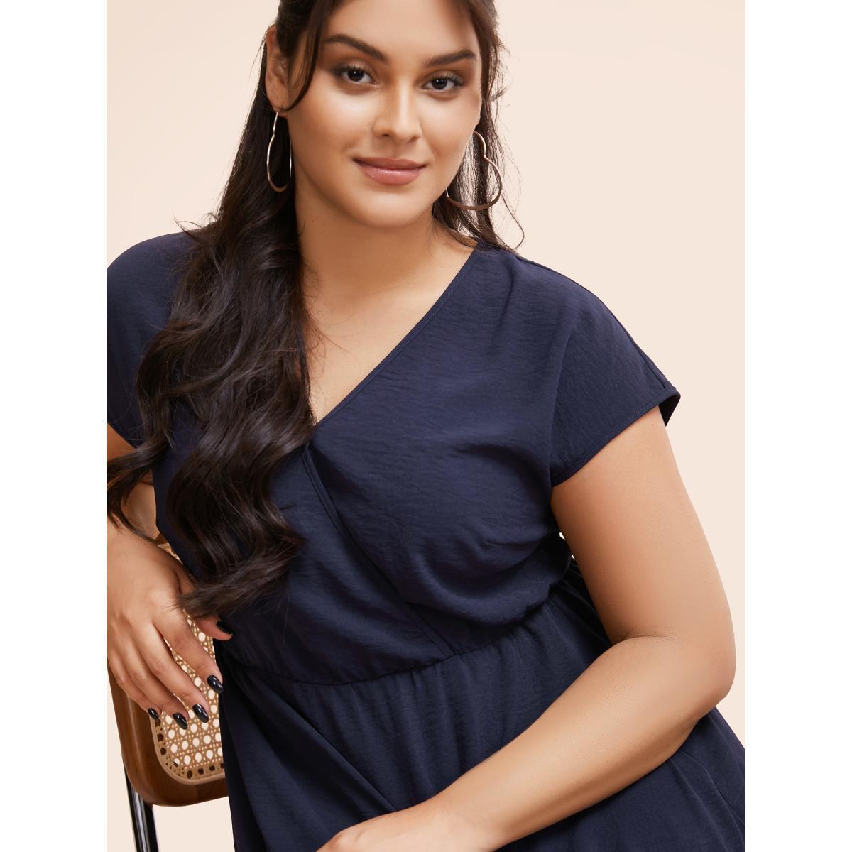 Plus Size Colorblock Contrast Pocket Wrap Flutter Tiered Tank Dress DarkBlue Women Casual Wrap V-neck Cap Sleeve Curvy Midi Dress BloomChic 26/4X Product Image