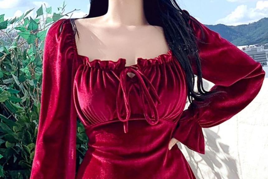 Two-Way Long-Sleeve Velvet Slim-Fit Halter Mini Dress Product Image