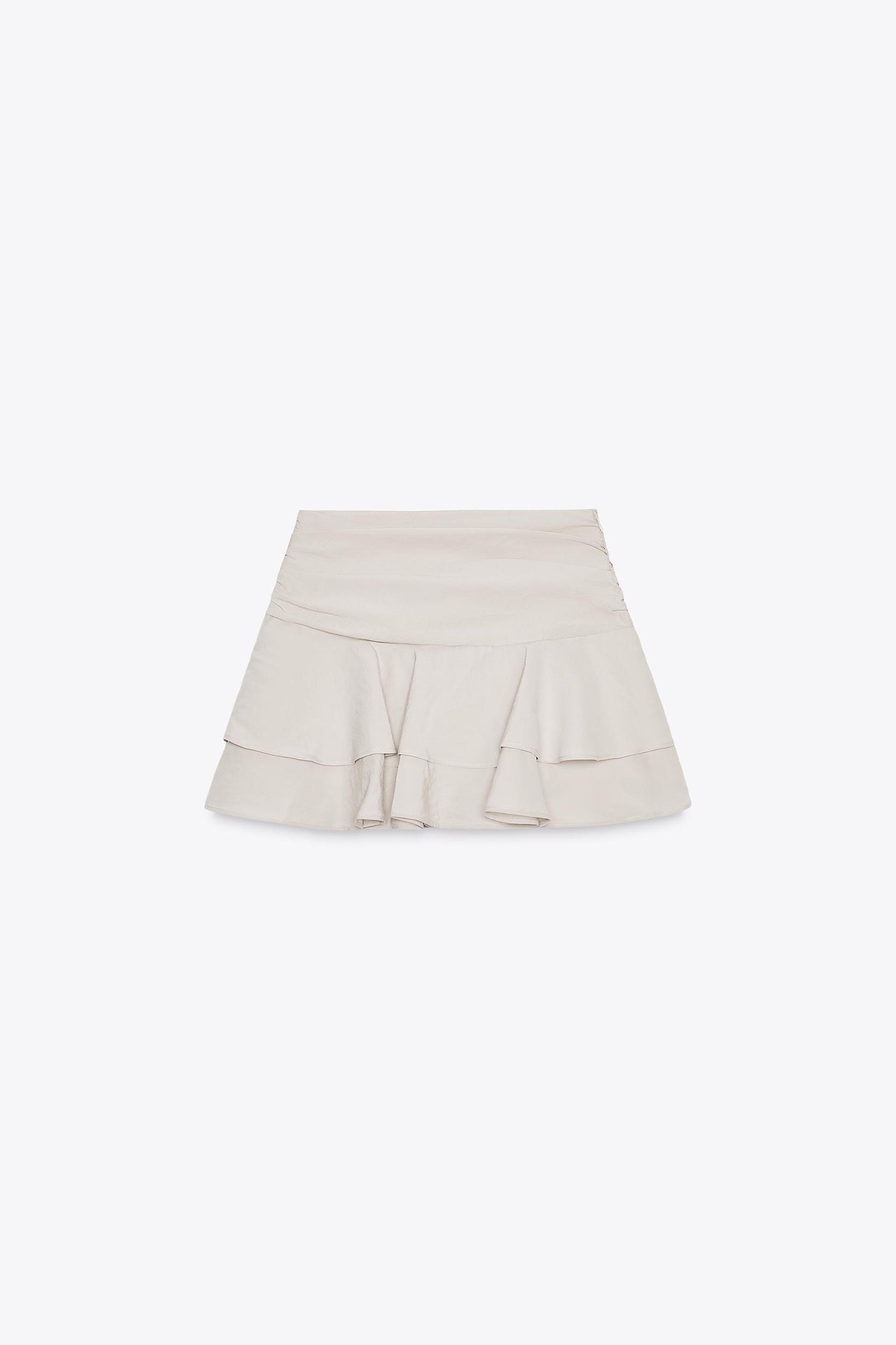 RUFFLE SKORT Product Image