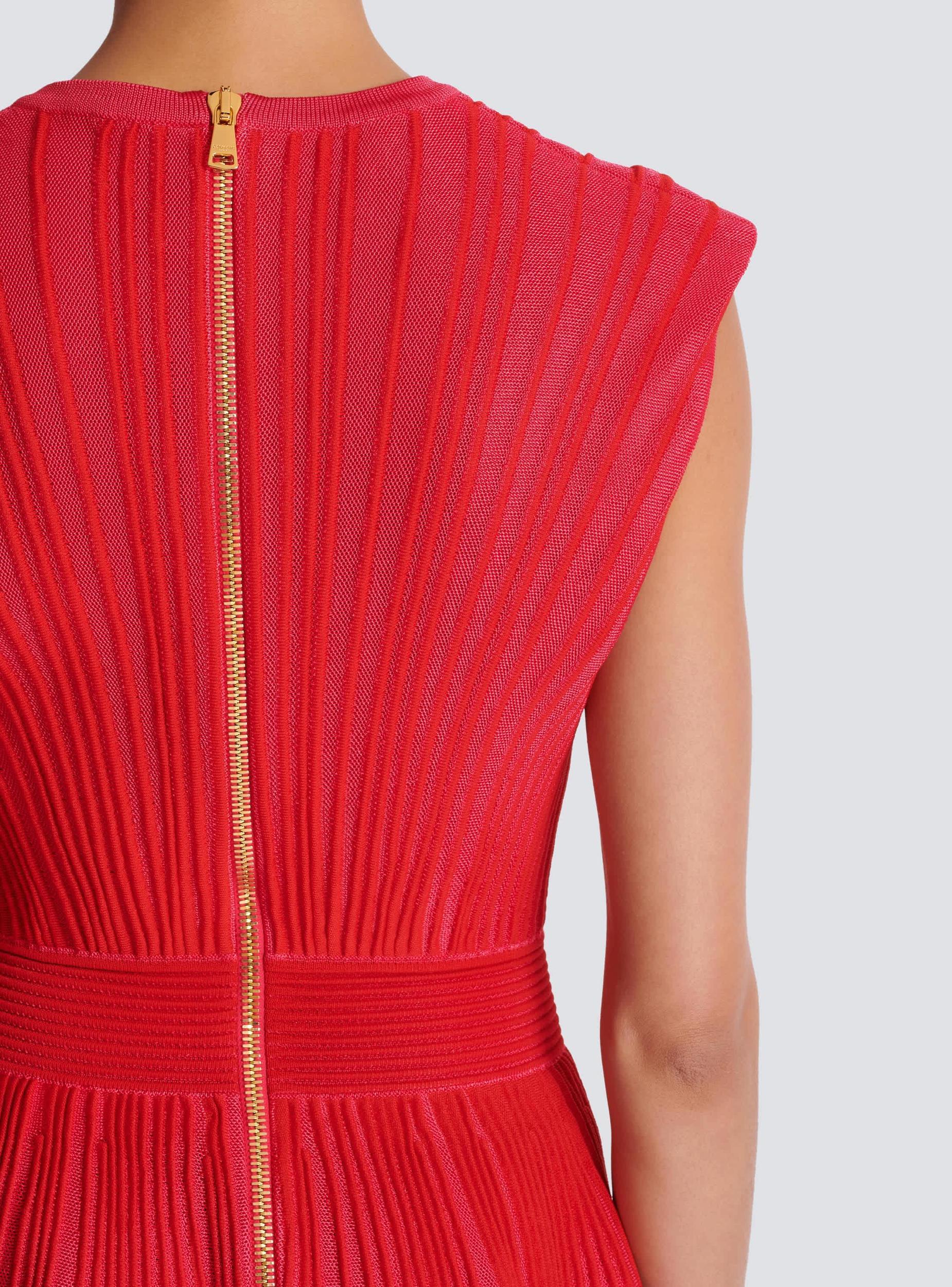 Two-tone flared knit dress Product Image