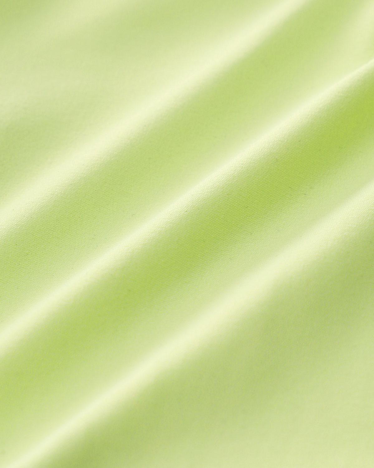 Green Pocket High Waisted Yoga Shorts Product Image