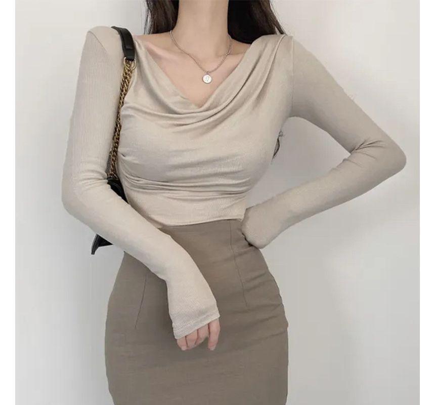 Long-Sleeve Cowl Neck Plain Tee Product Image