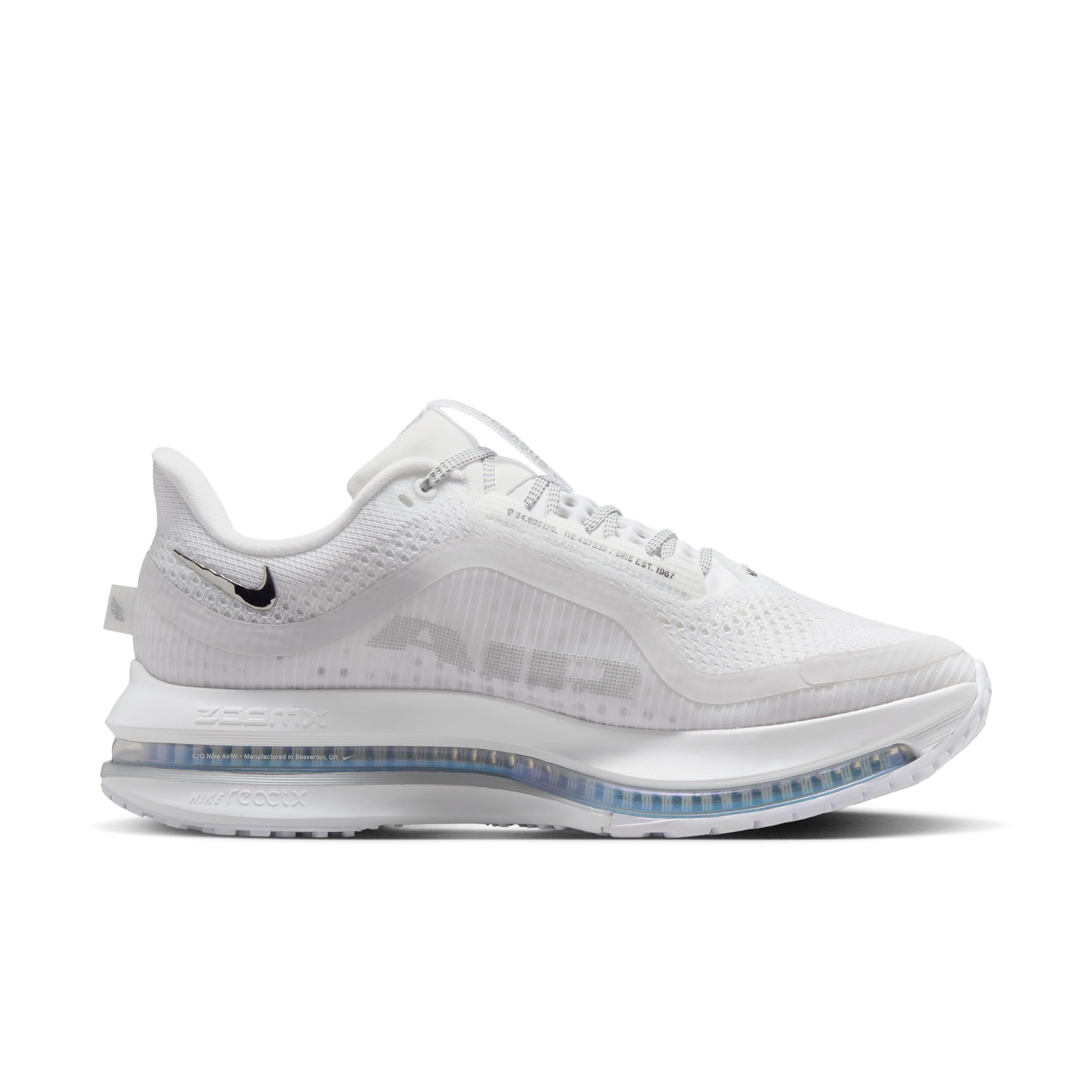 Nike Women's Pegasus Premium Road Running Shoes Product Image