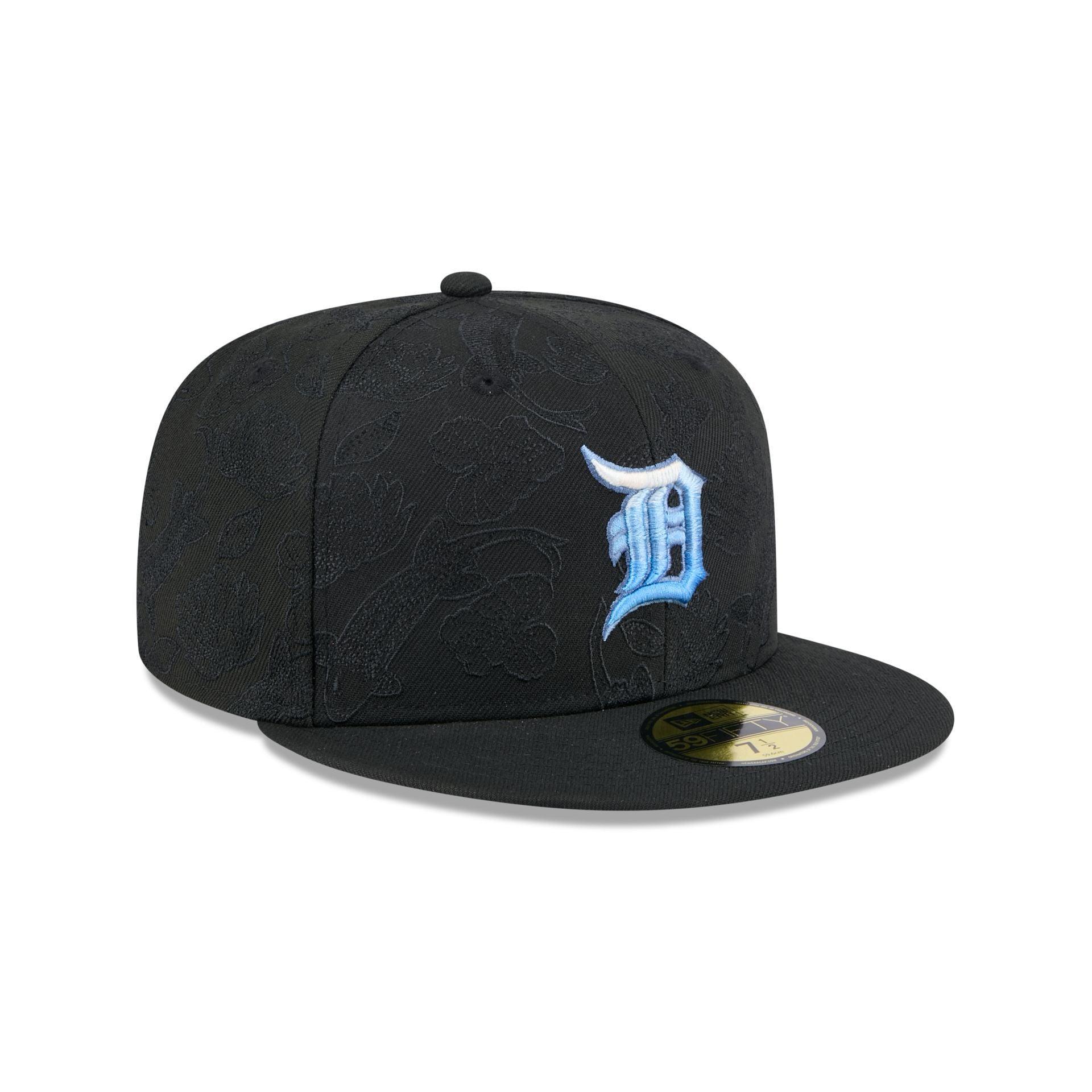 Tennessee Titans 2025 Sideline Hot Weather 59FIFTY Fitted Hat Male Product Image