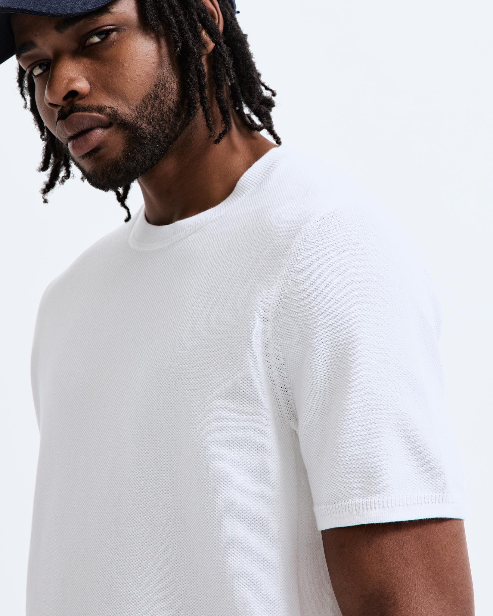 Lightweight Jersey Standard T-Shirt Male Product Image