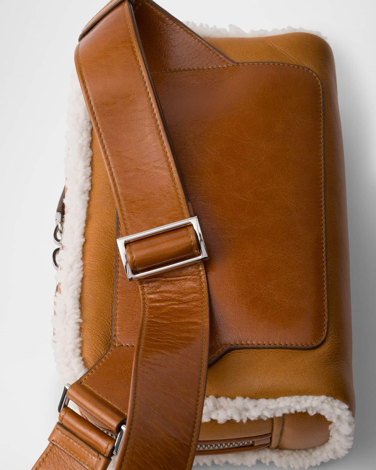 Men's Lamb Shearling Shoulder Bag Product Image