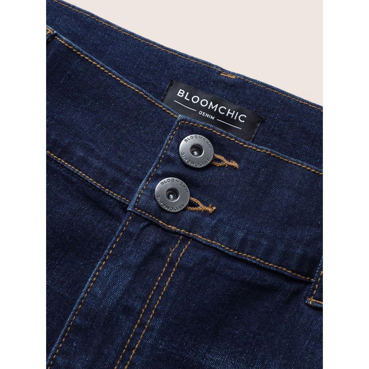 Plus Size Dark Wash Elastic Waist Skinny Denim Shorts Women Indigo Non High stretch Everyday Slanted pocket Casual Denim Shorts BloomChic 20/2X Product Image