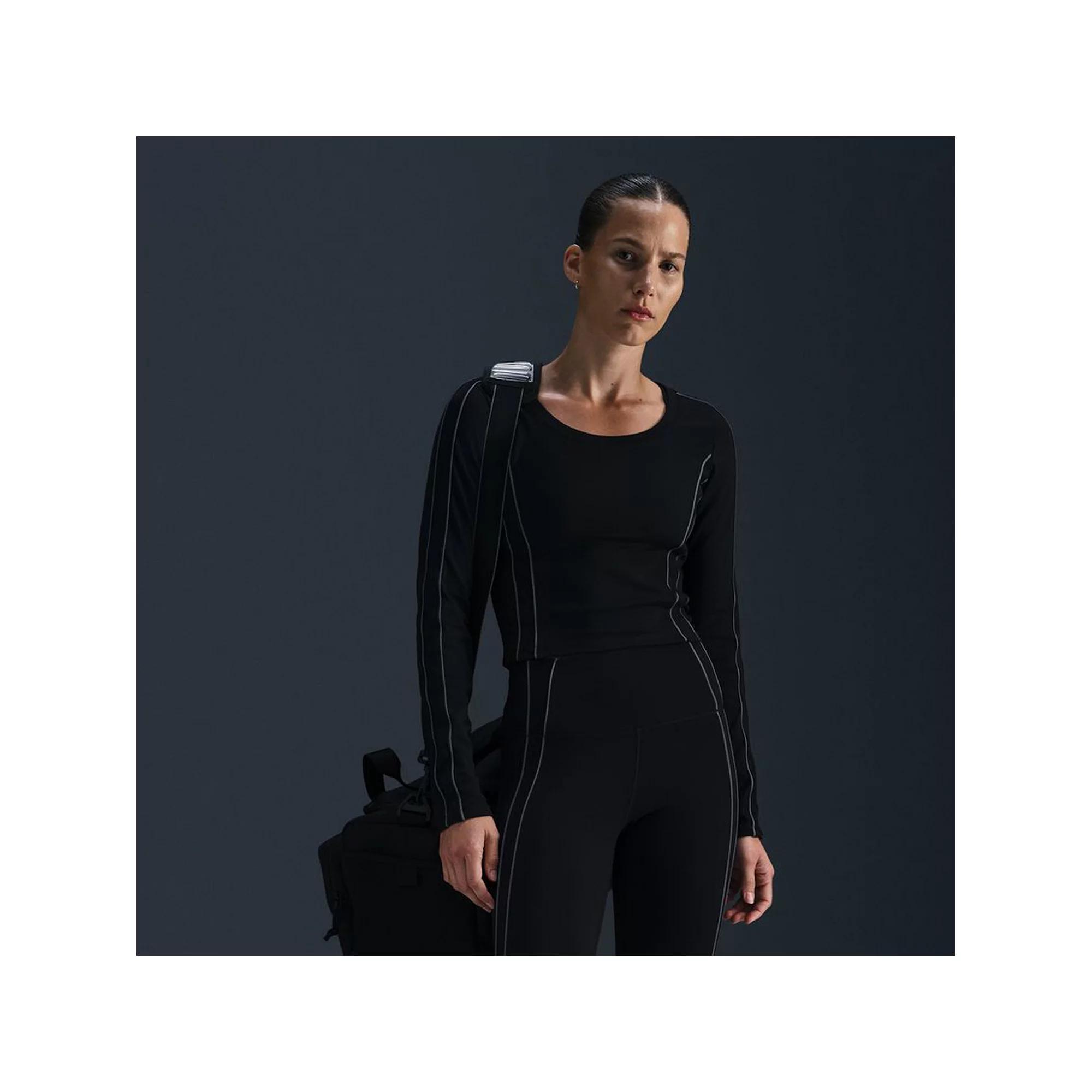 Women's Nike One Fitted Dri-FIT Long-Sleeve Cropped Top, Size: Small, Black Product Image