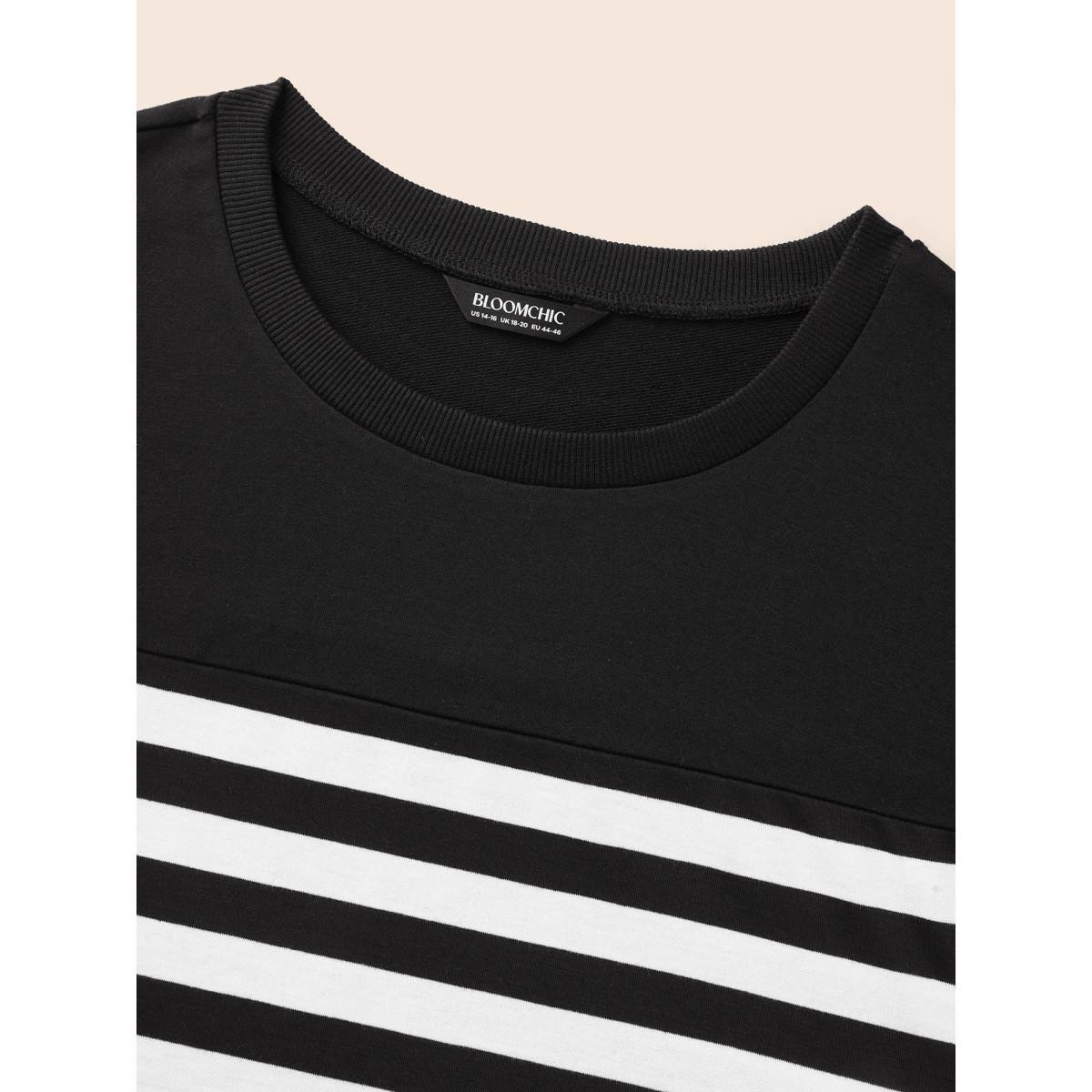 Plus Size Round Neck Striped Patchwork Contrast Sweatshirt Women Black Casual Contrast Loose Round Neck Everyday Sweatshirts BloomChic 18-20/2X Product Image