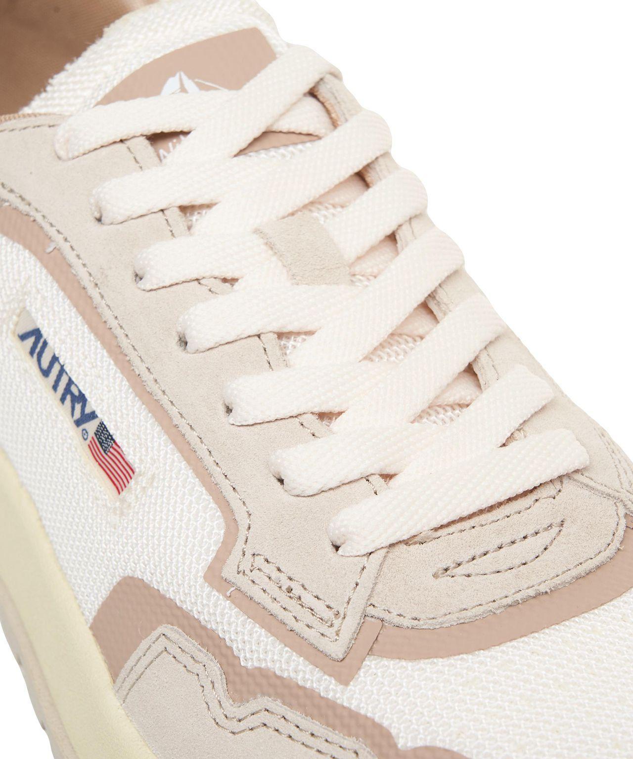 Sneakers 'Wildpace Low' Product Image