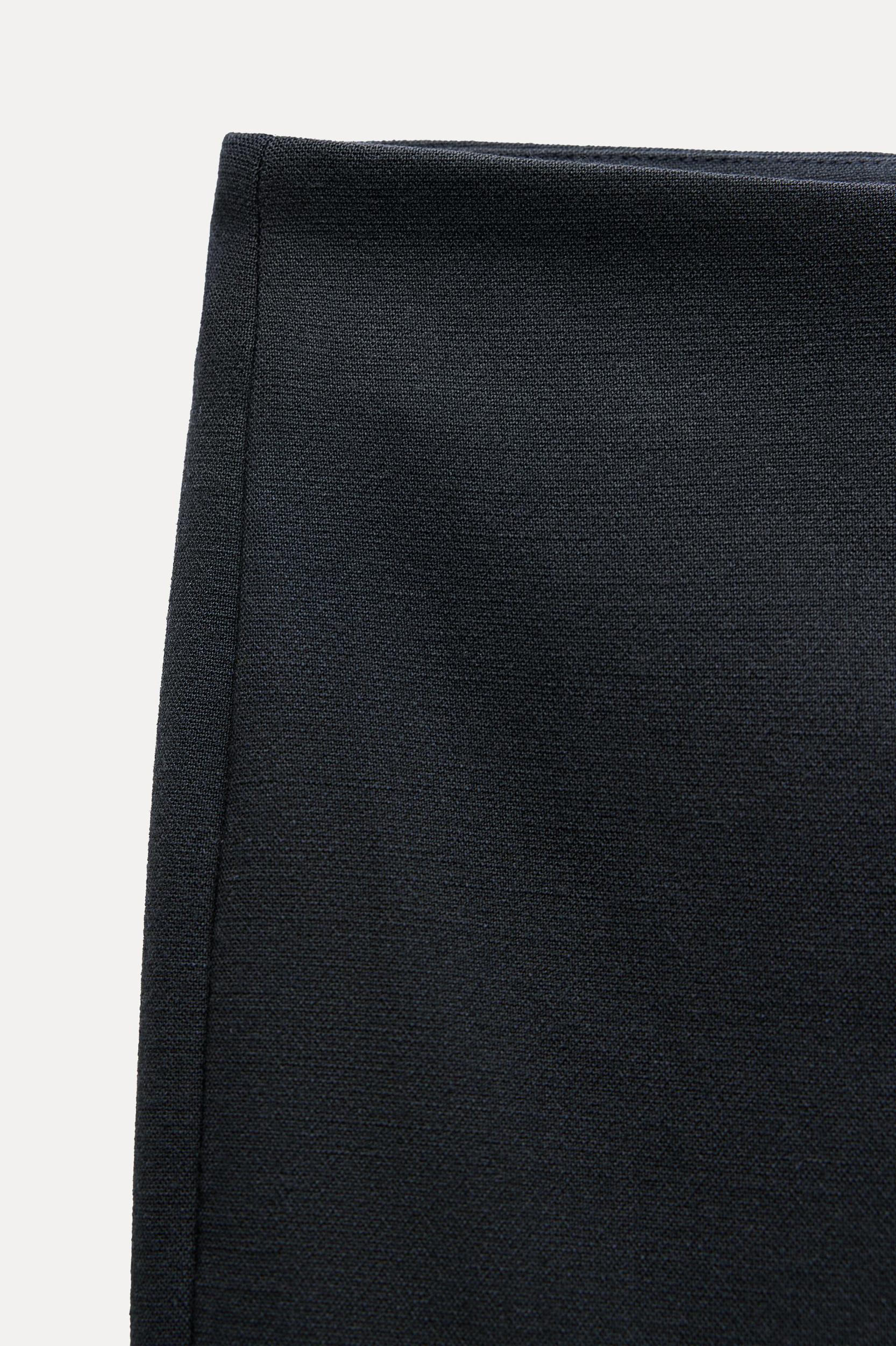 PLEATED TOP LIMITED EDITION Product Image