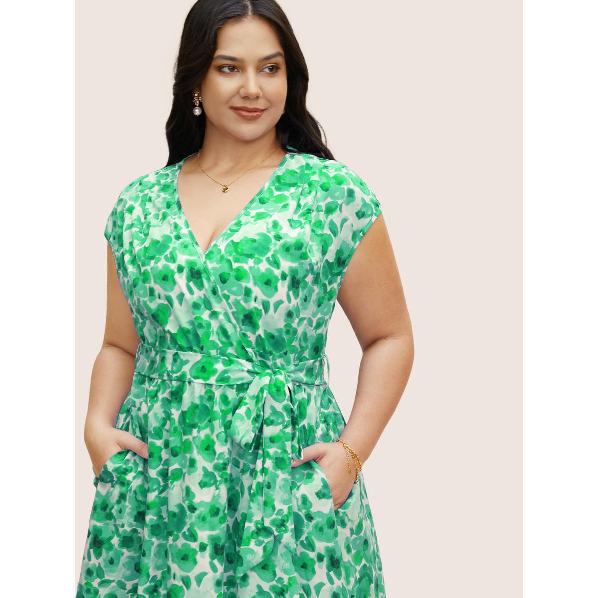 Plus Size Watercolor Floral Dolman Sleeve Maxi Dress Emerald Women Elegant Belted V-neck Sleeveless Curvy BloomChic 14-16/1X Product Image