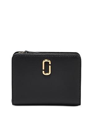 The J Marc Mini Compact Wallet Product Image