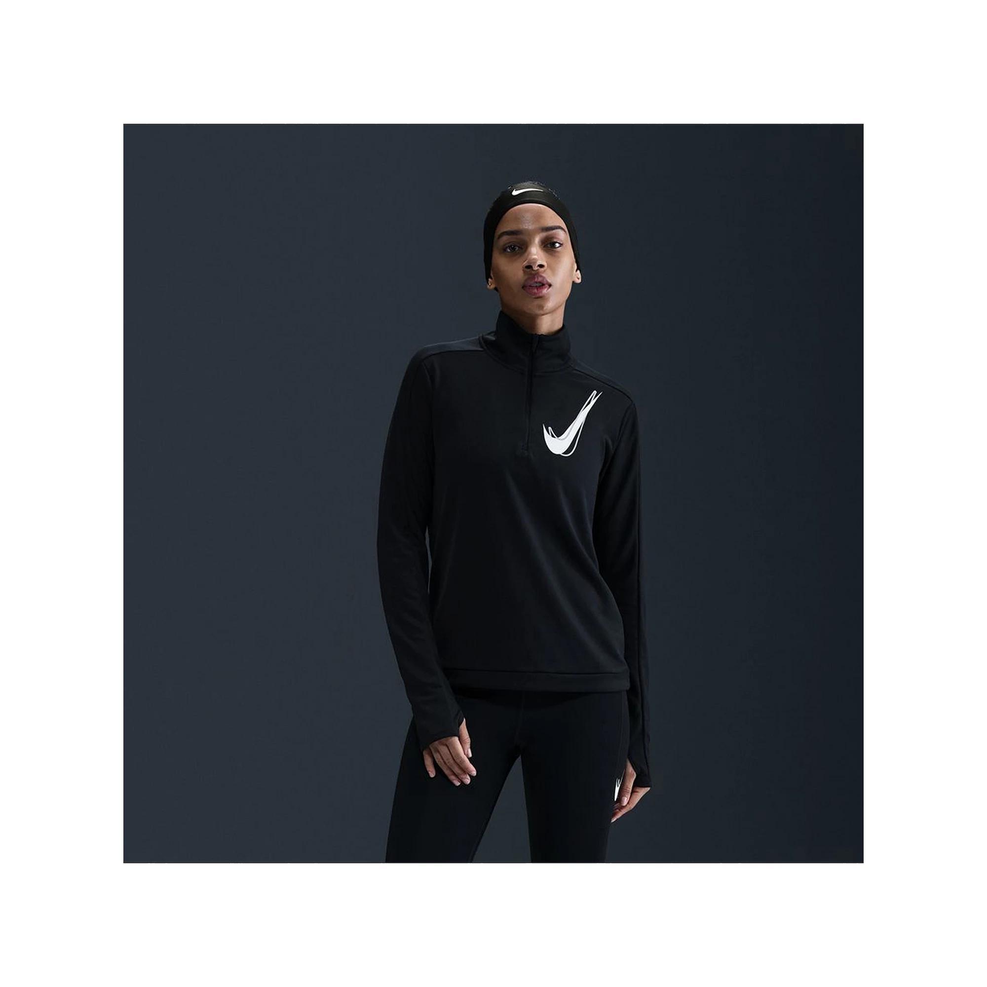 Plus Size Nike Sportswear Club Long Sleeve T-Shirt, Women's, Size: 2XL, Black Product Image
