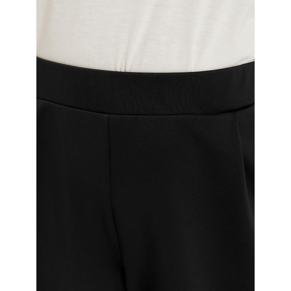 Plus Size Solid Broderie Anglaise Pocket Elastic Waist Shorts Women Black Elegant Plain Dailywear Shorts BloomChic 12/L Product Image