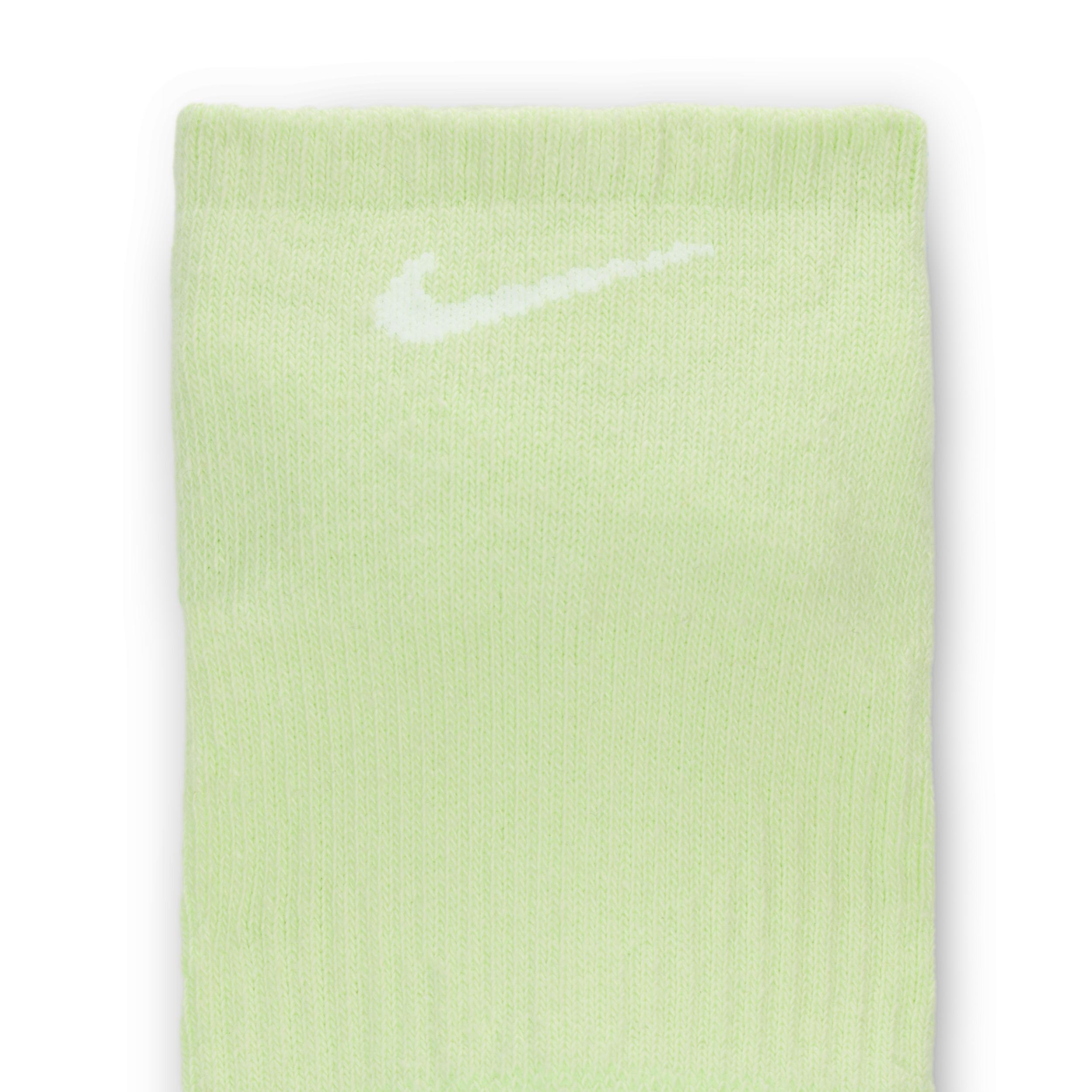 Nike Everyday Plus Cushioned Training No-Show Socks (6 Pairs) Product Image