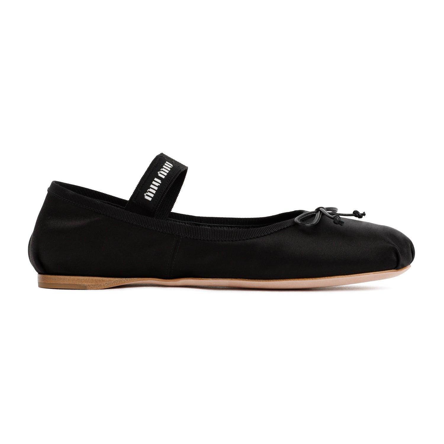 logo-strap ballerina shoes Product Image