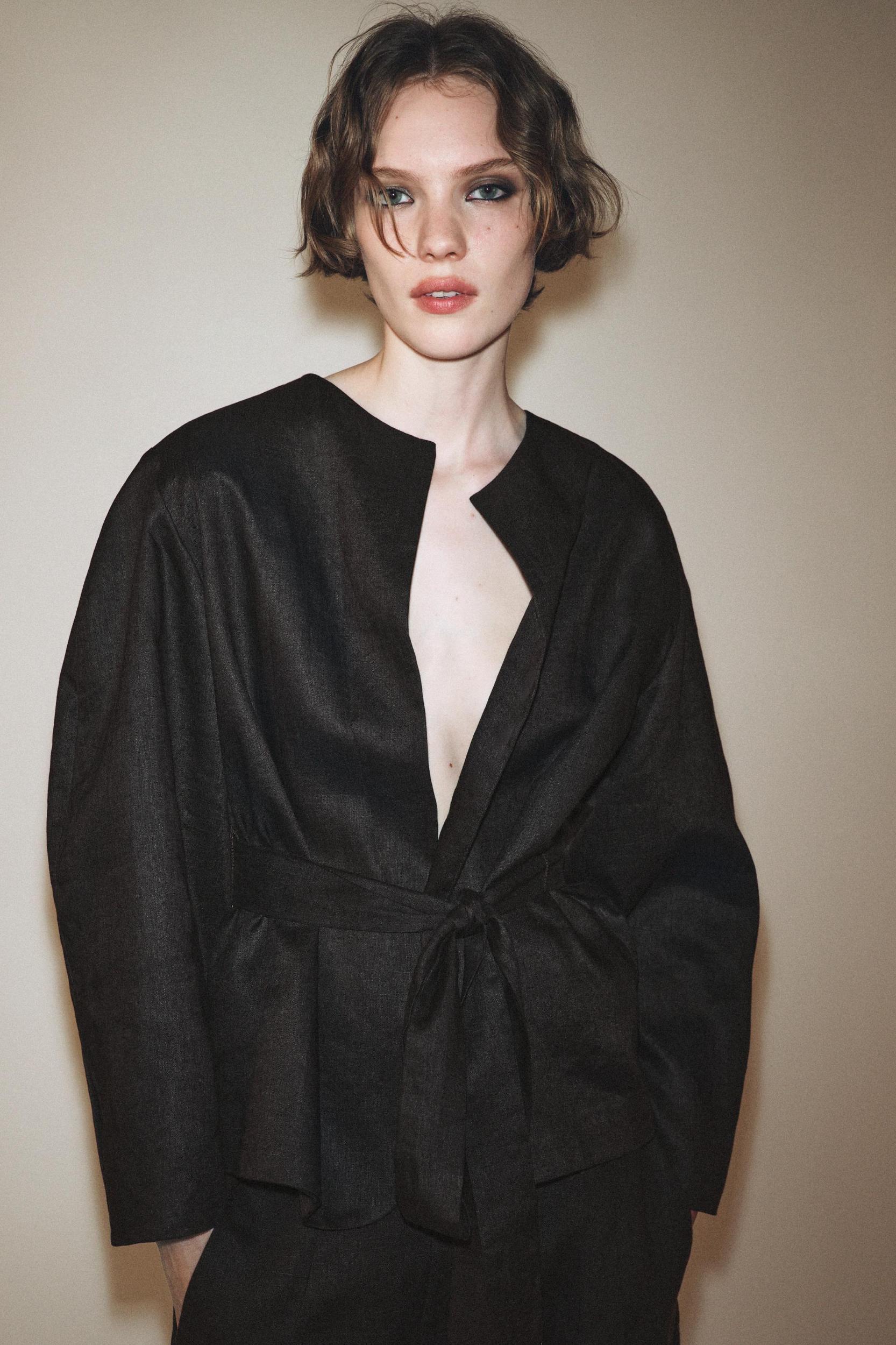ZW COLLECTION LINEN BELTED KIMONO Product Image