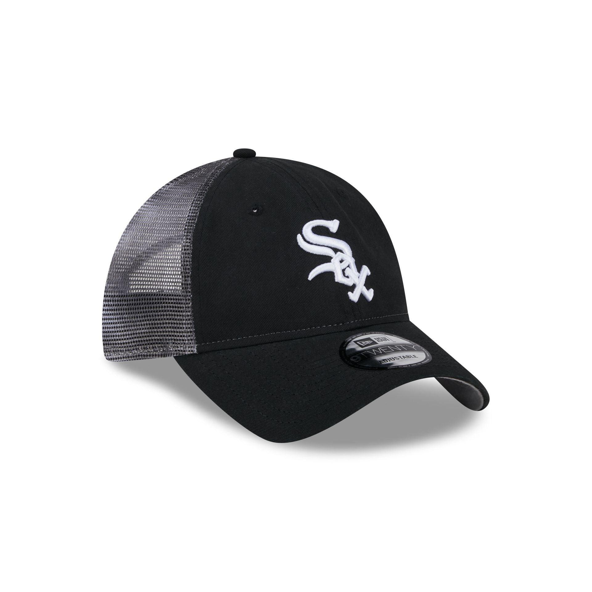Chicago White Sox Slick 9TWENTY Trucker Hat Male Product Image