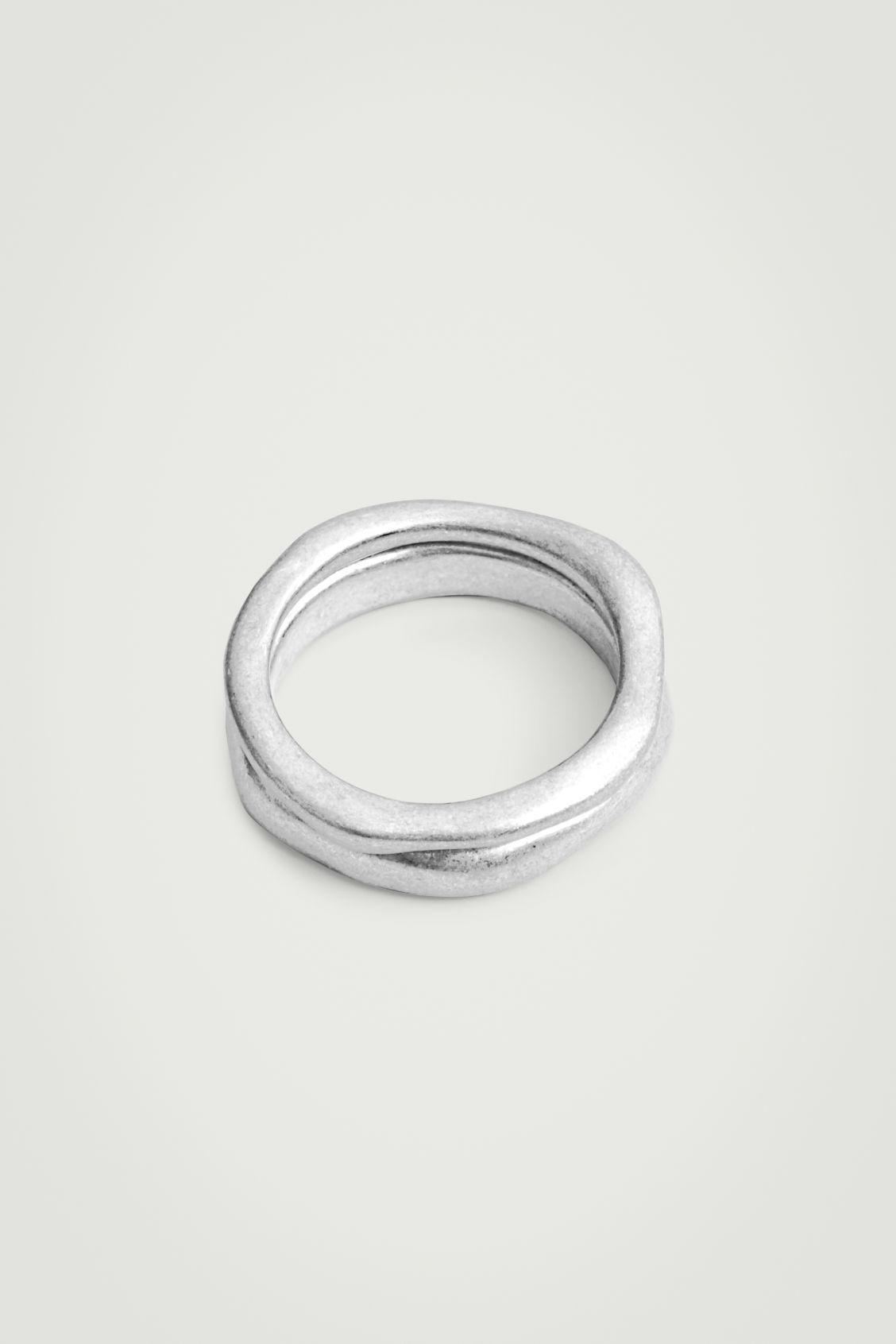 2-PACK HAMMERED RINGS Product Image