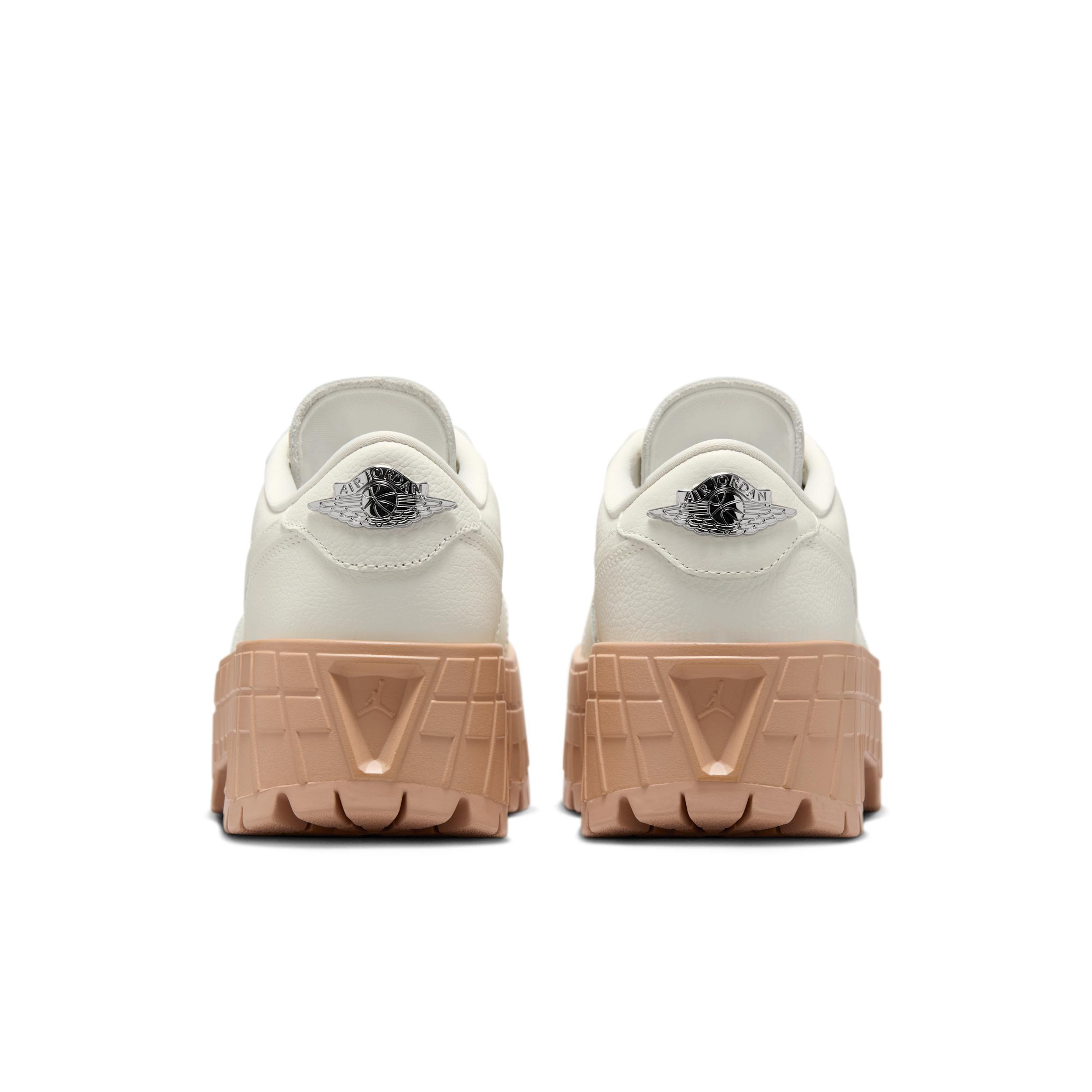 Women's Air Jordan 1 Brooklyn Low Shoes Product Image