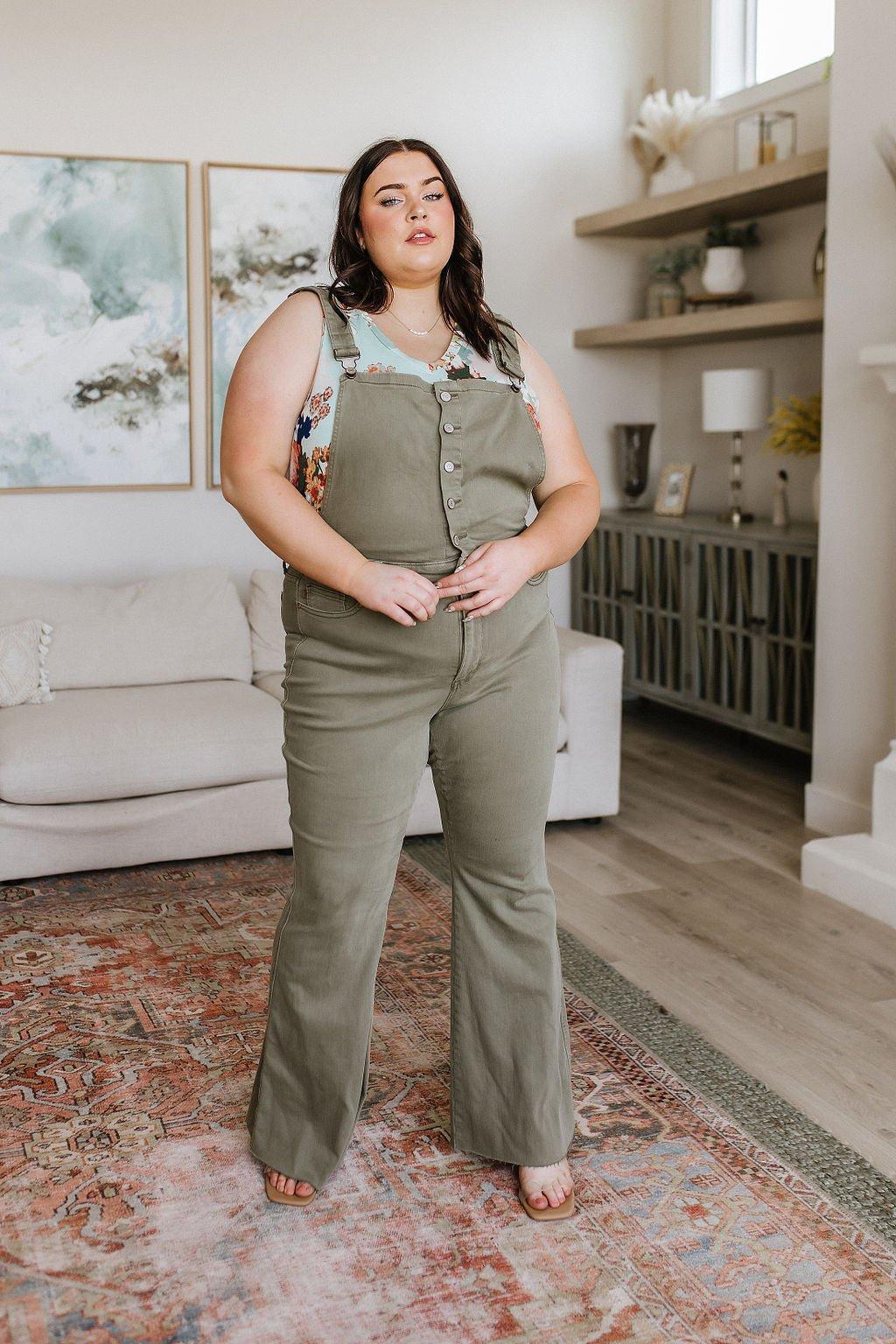 Charlotte High Rise Stone Wash Slim Jeans in Gray (Online Exclusive) Product Image