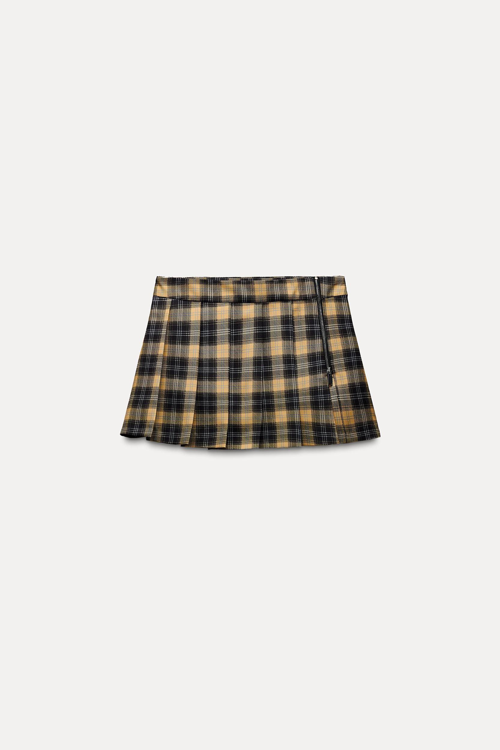 CHECKERED ZIPPERED SKORT Product Image
