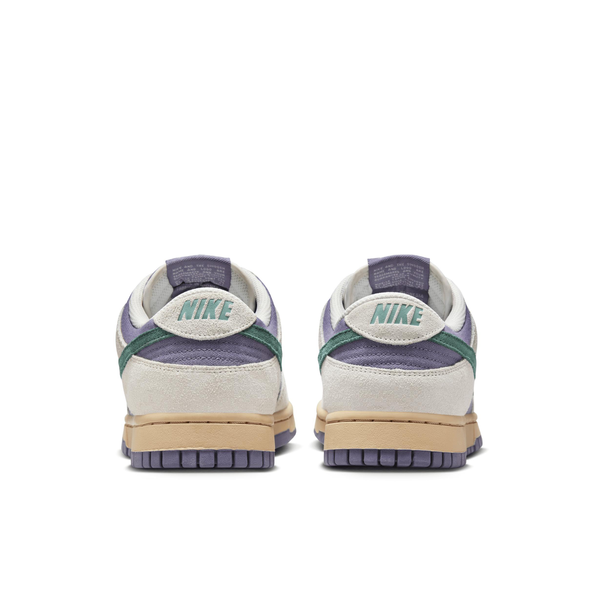 Men's Nike ACG Torre Mid Waterproof Shoes Product Image