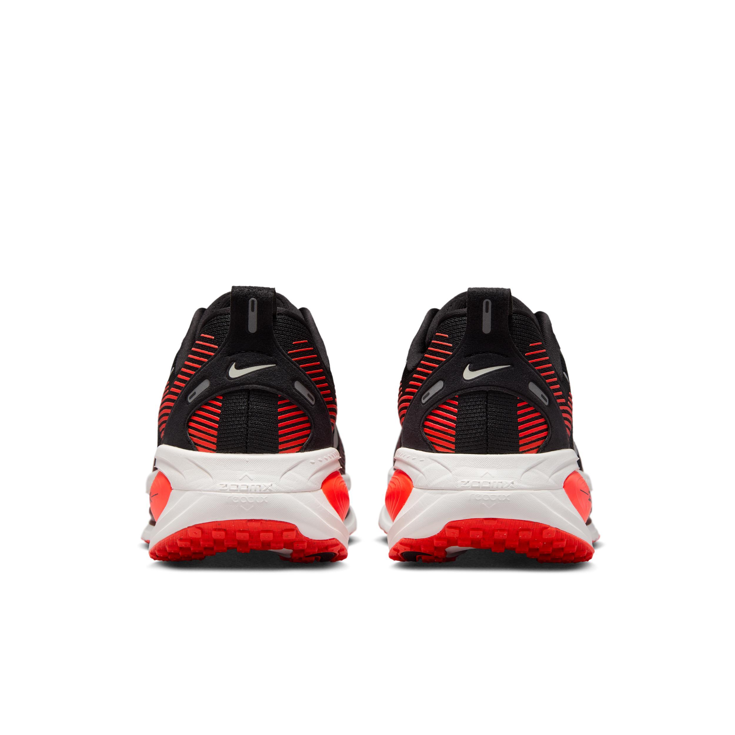 Nike Men's Vomero 18 Road Running Shoes Product Image