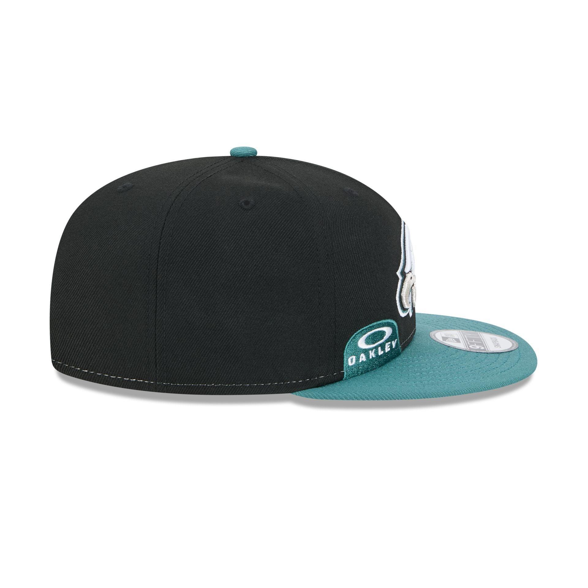 Oakley x Philadelphia Eagles 9FIFTY Snapback Hat Male Product Image