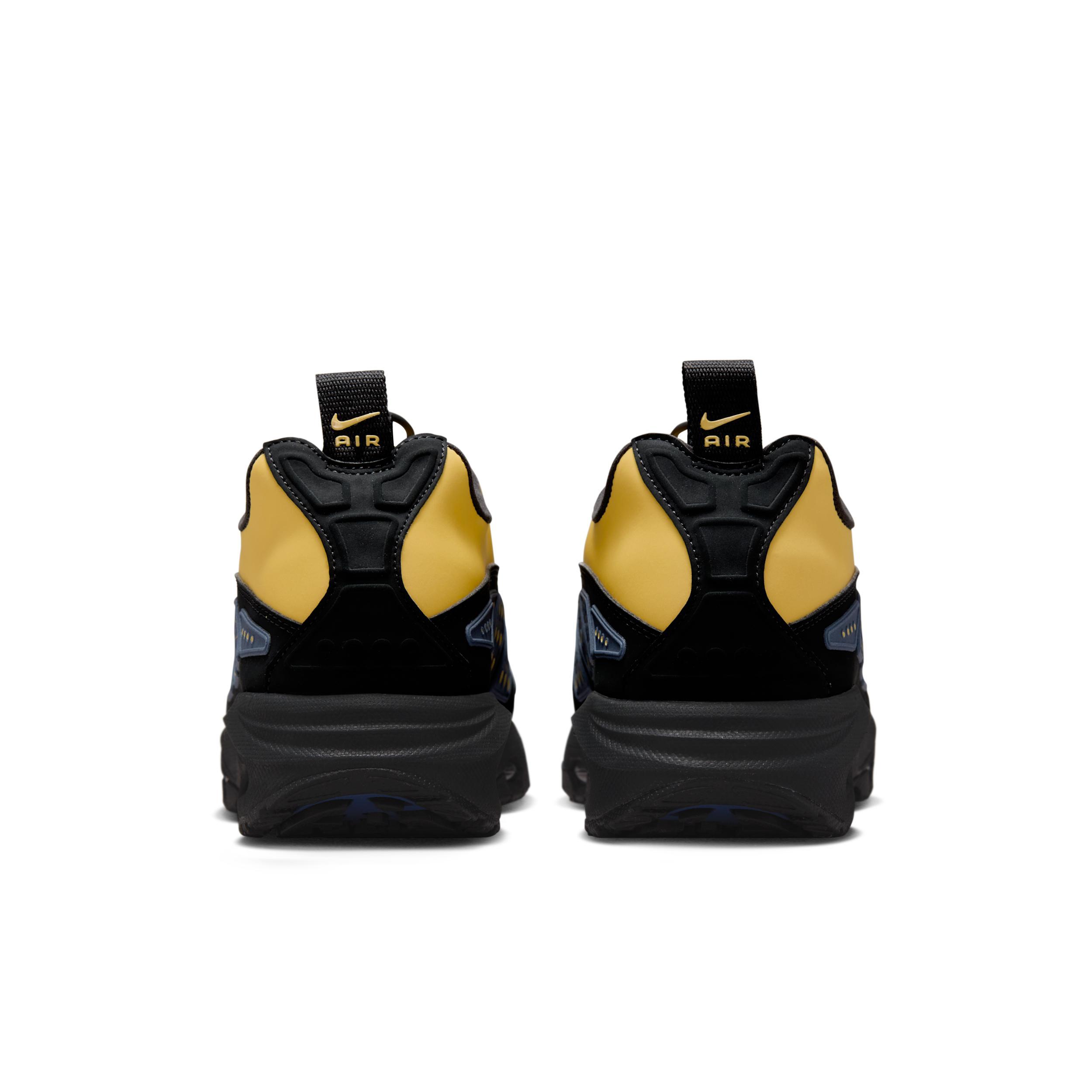 Nike Women's Air Max SNDR Shoes Product Image